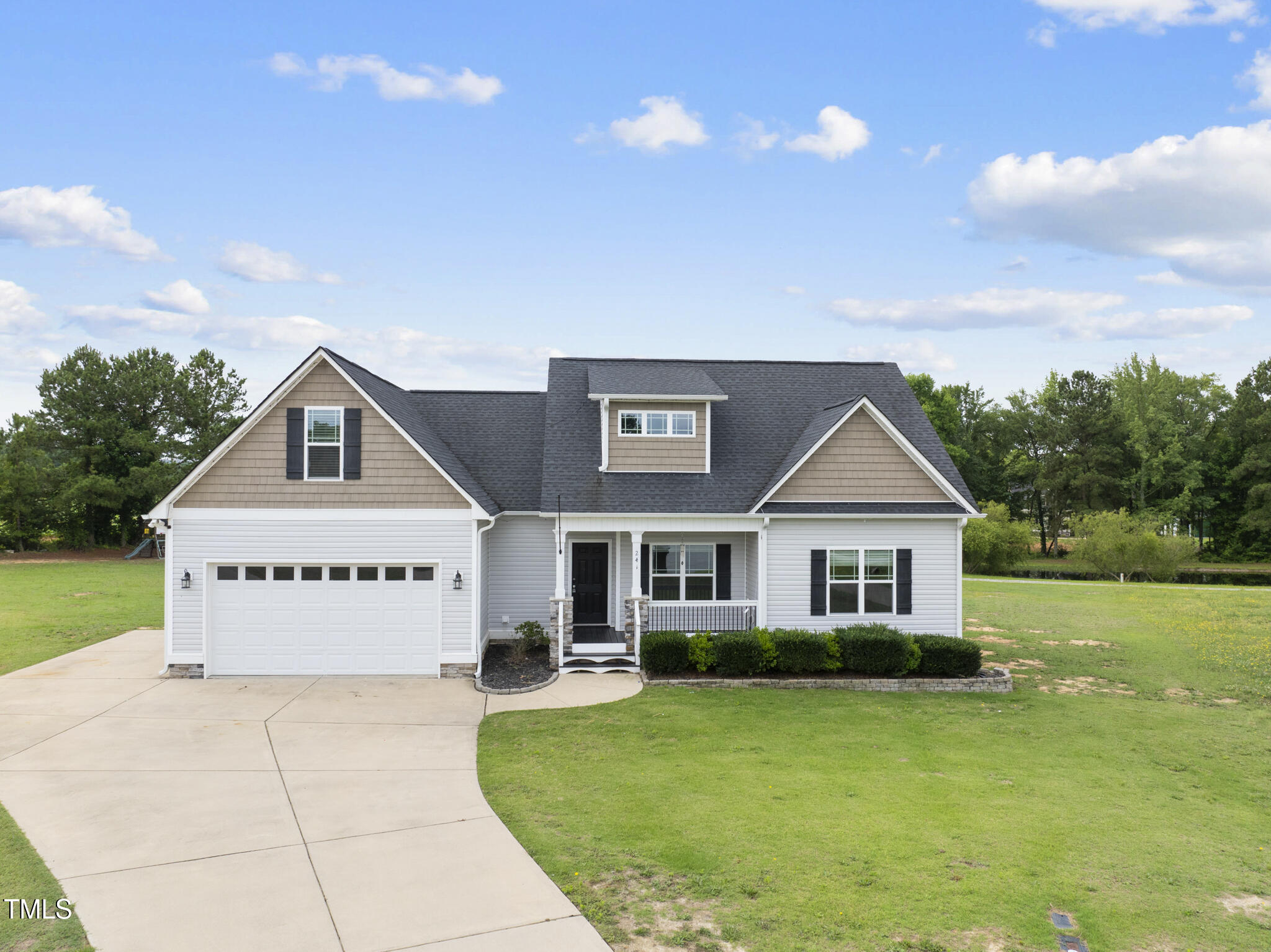 241 Fox Run