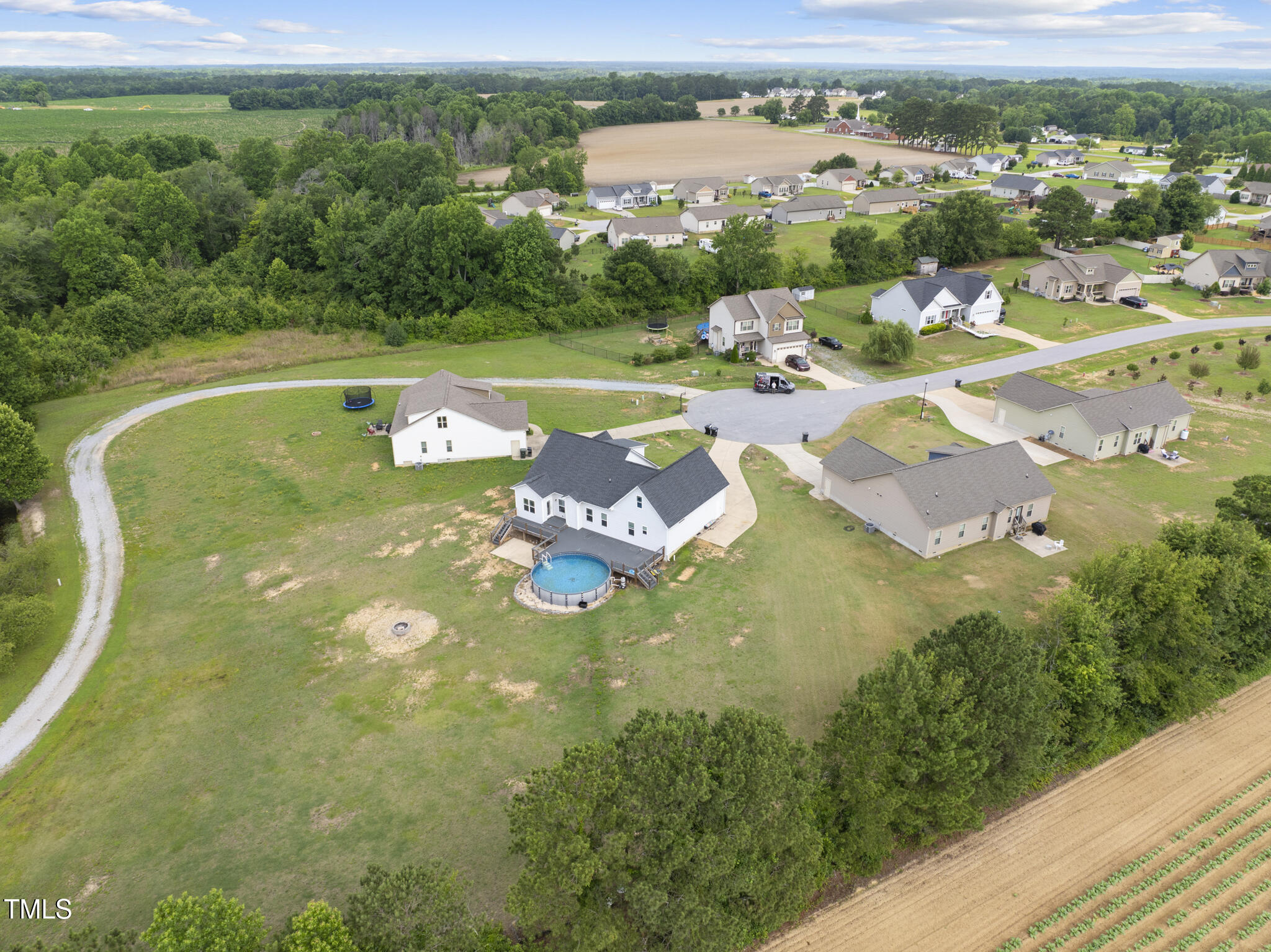 241 Fox Run