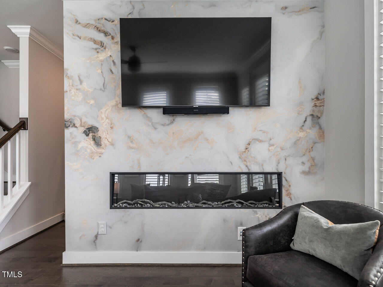 1610 Draper View Loop # 101