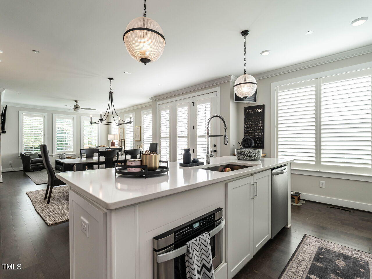 1610 Draper View Loop # 101