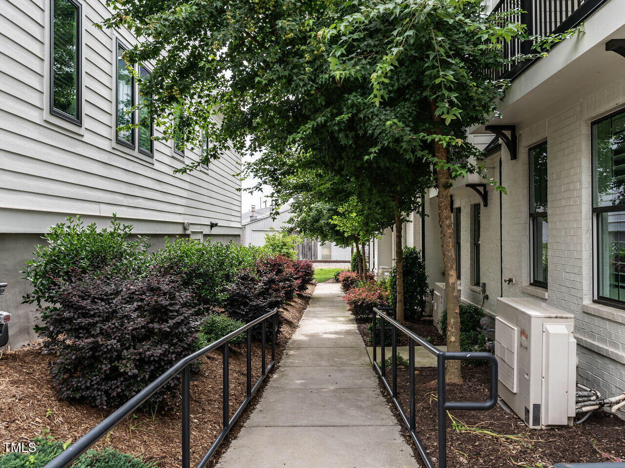 1610 Draper View Loop # 101