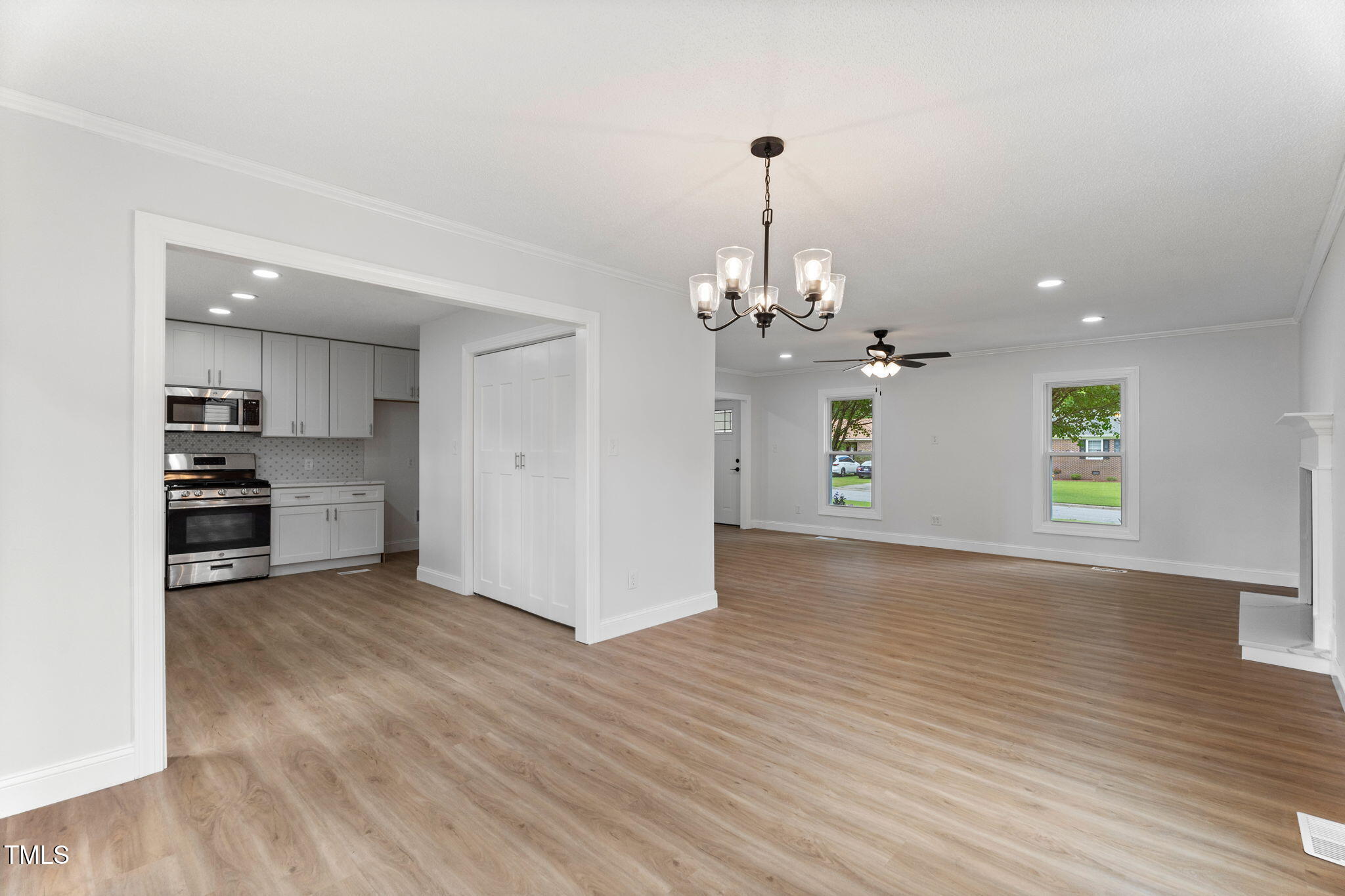 1305 Woodgreen Road
