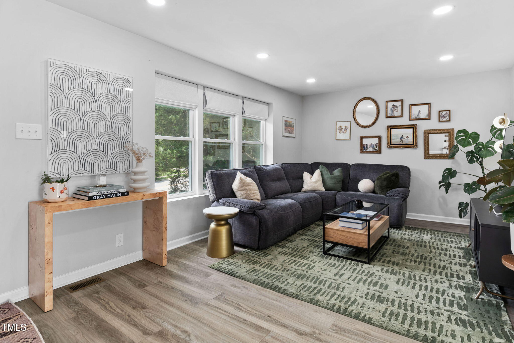 5400 Kaplan Drive