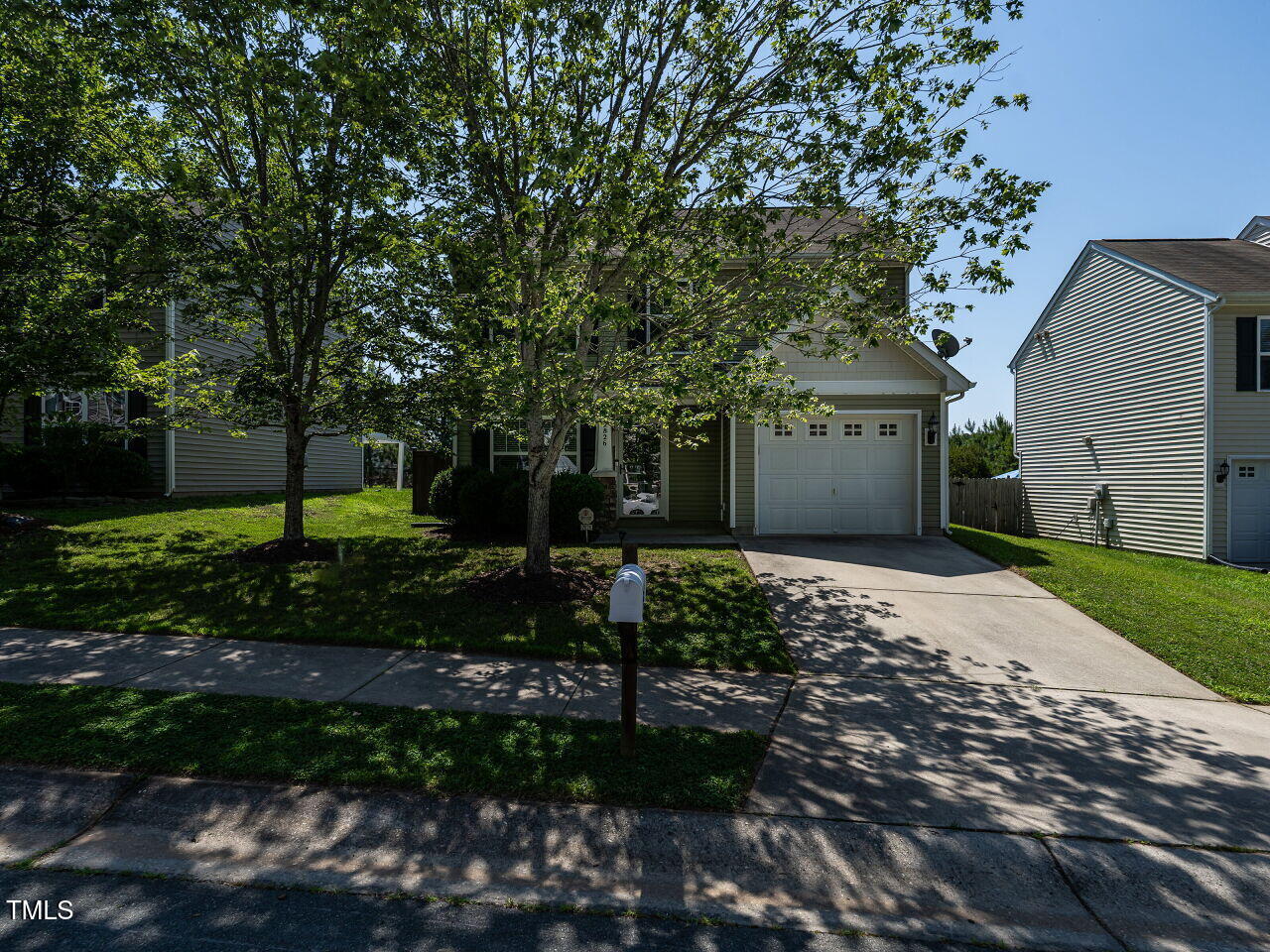 2826 Tulip Poplar Circle