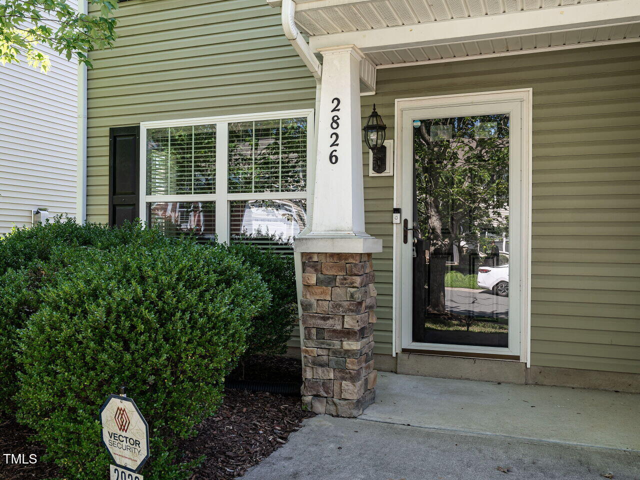 2826 Tulip Poplar Circle