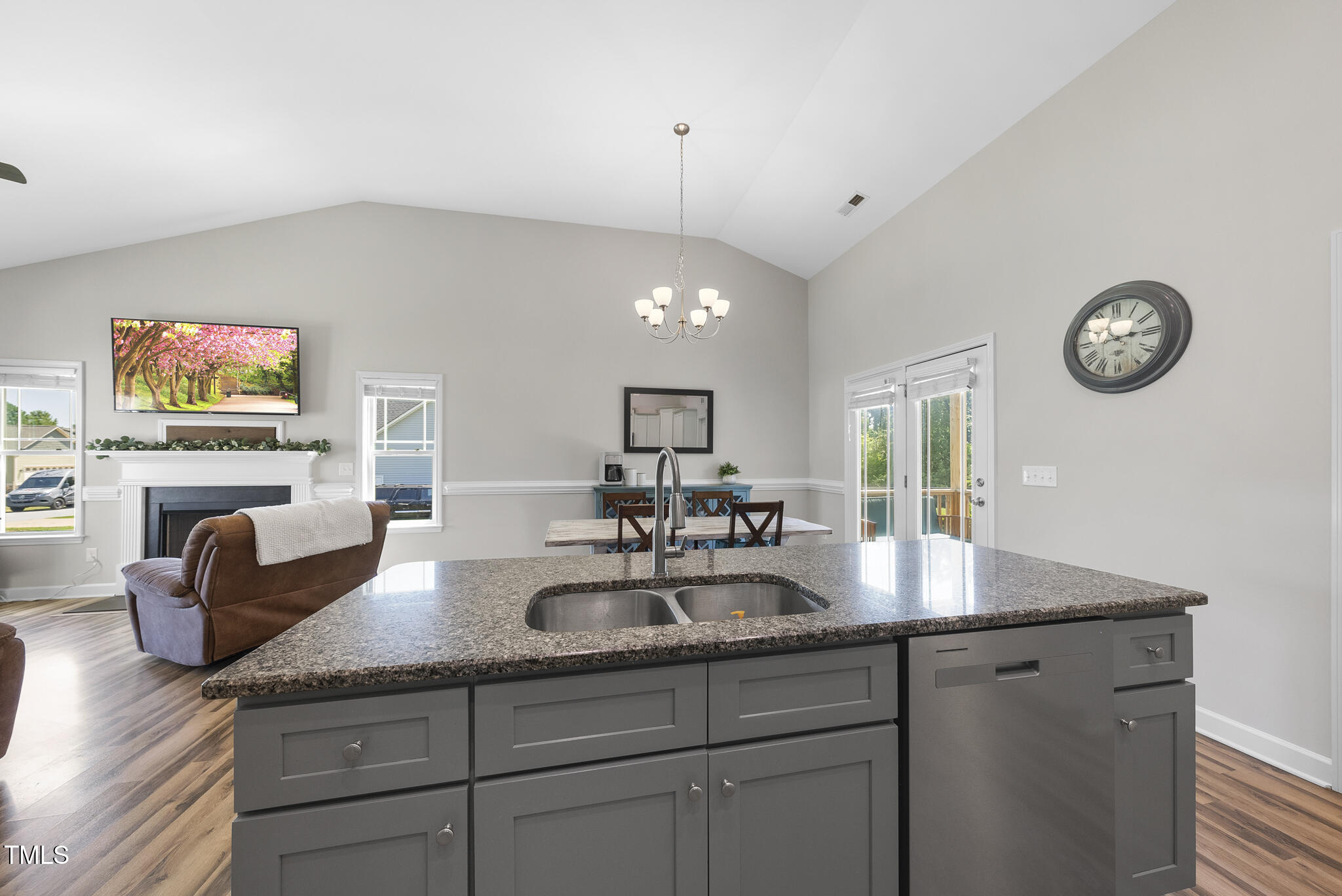 172 Fox Run Court