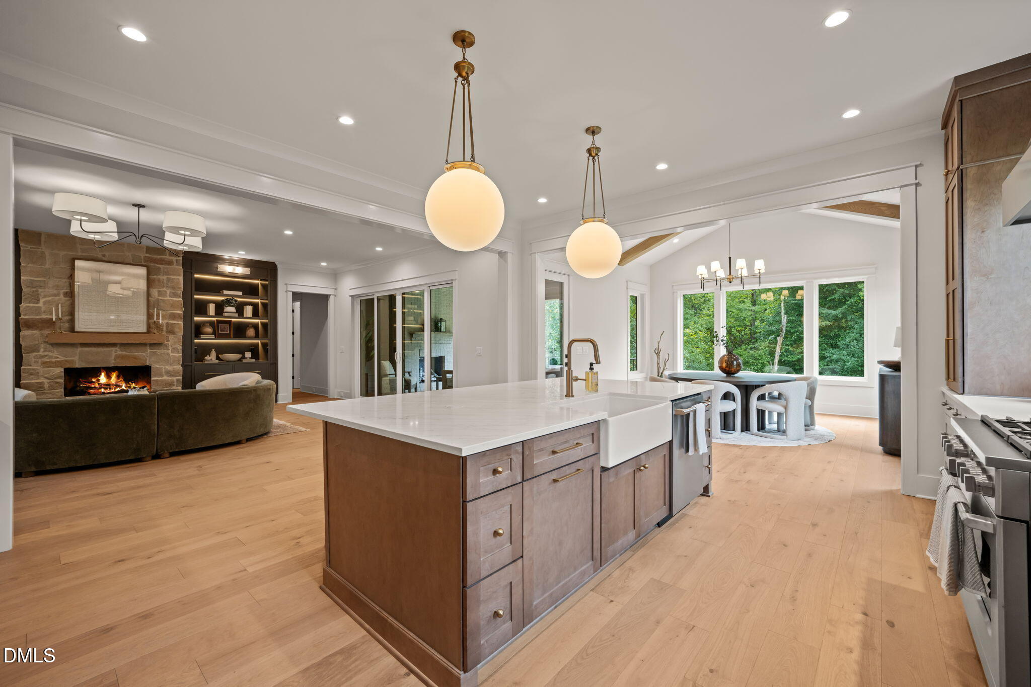 1725 Legacy Ridge Lane