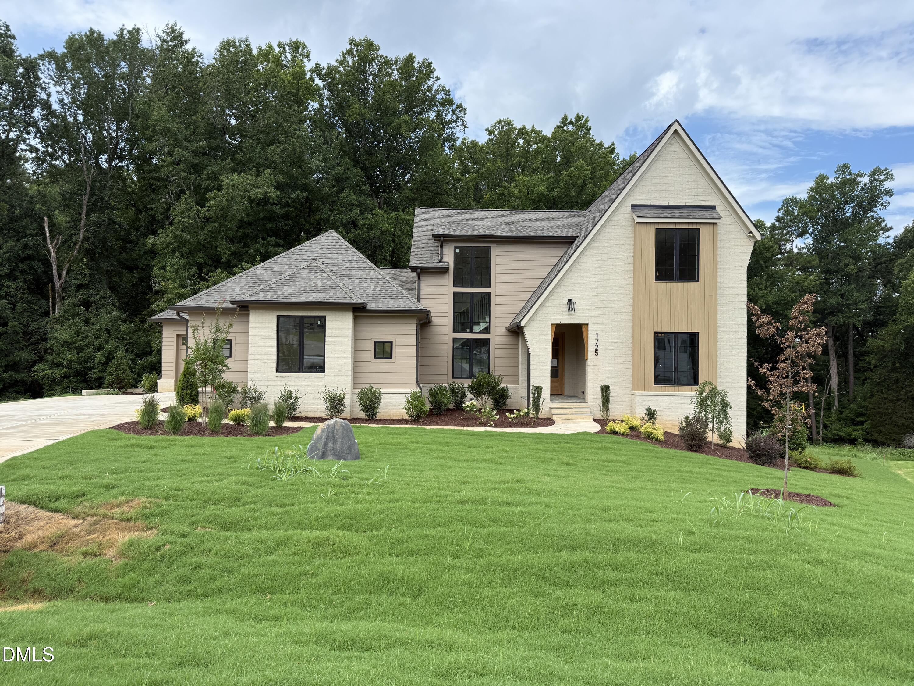 1725 Legacy Ridge Lane