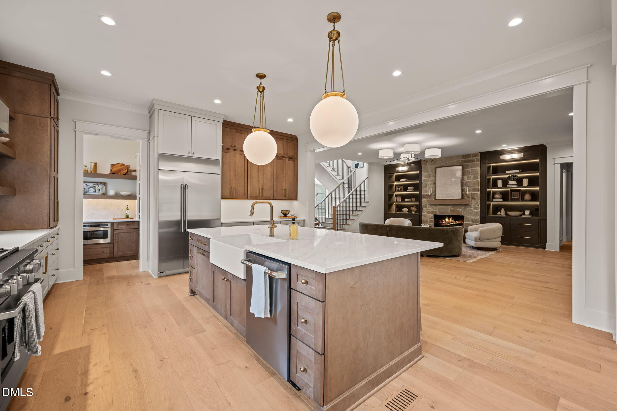 1725 Legacy Ridge Lane