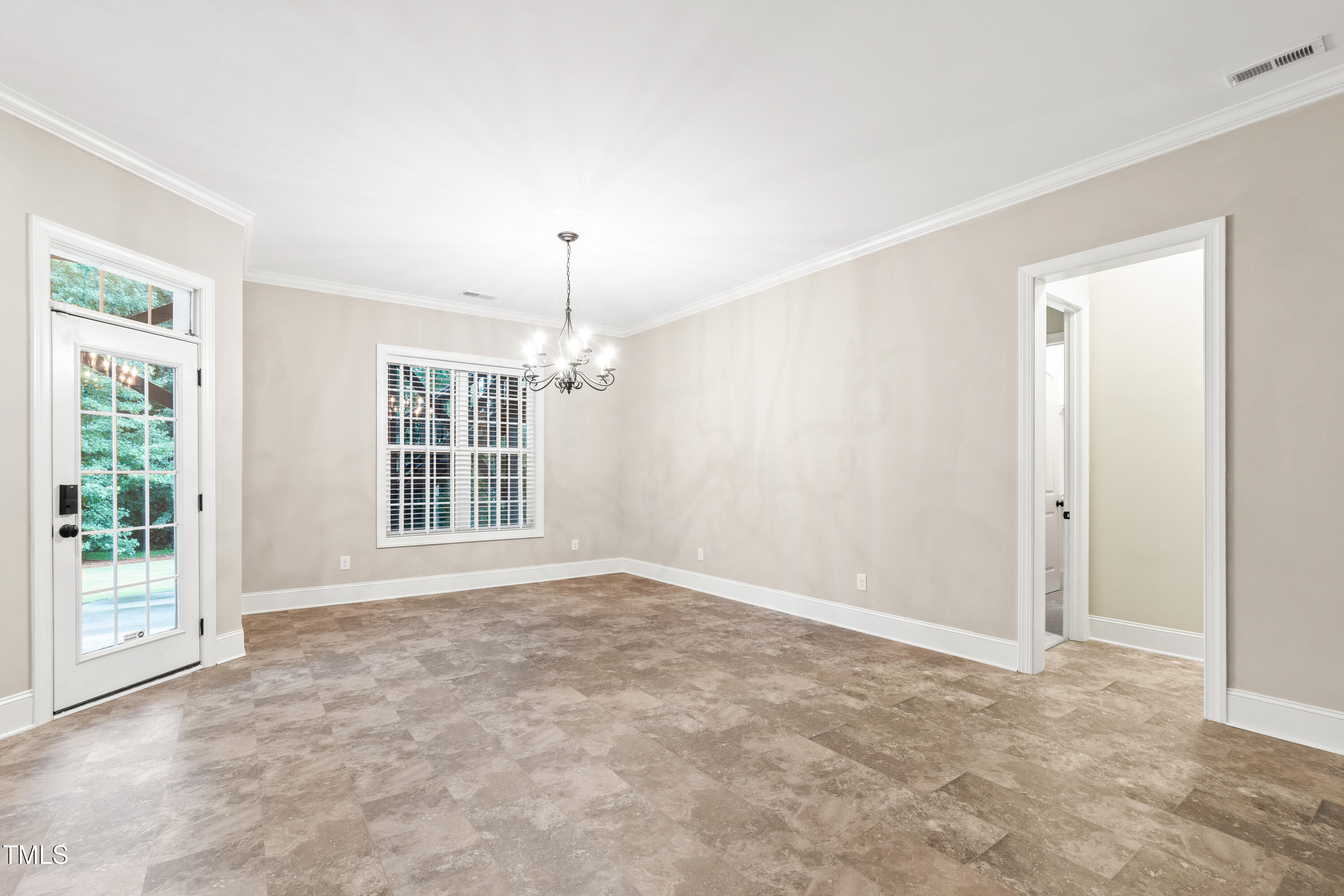 209 Sunset Bluffs Drive