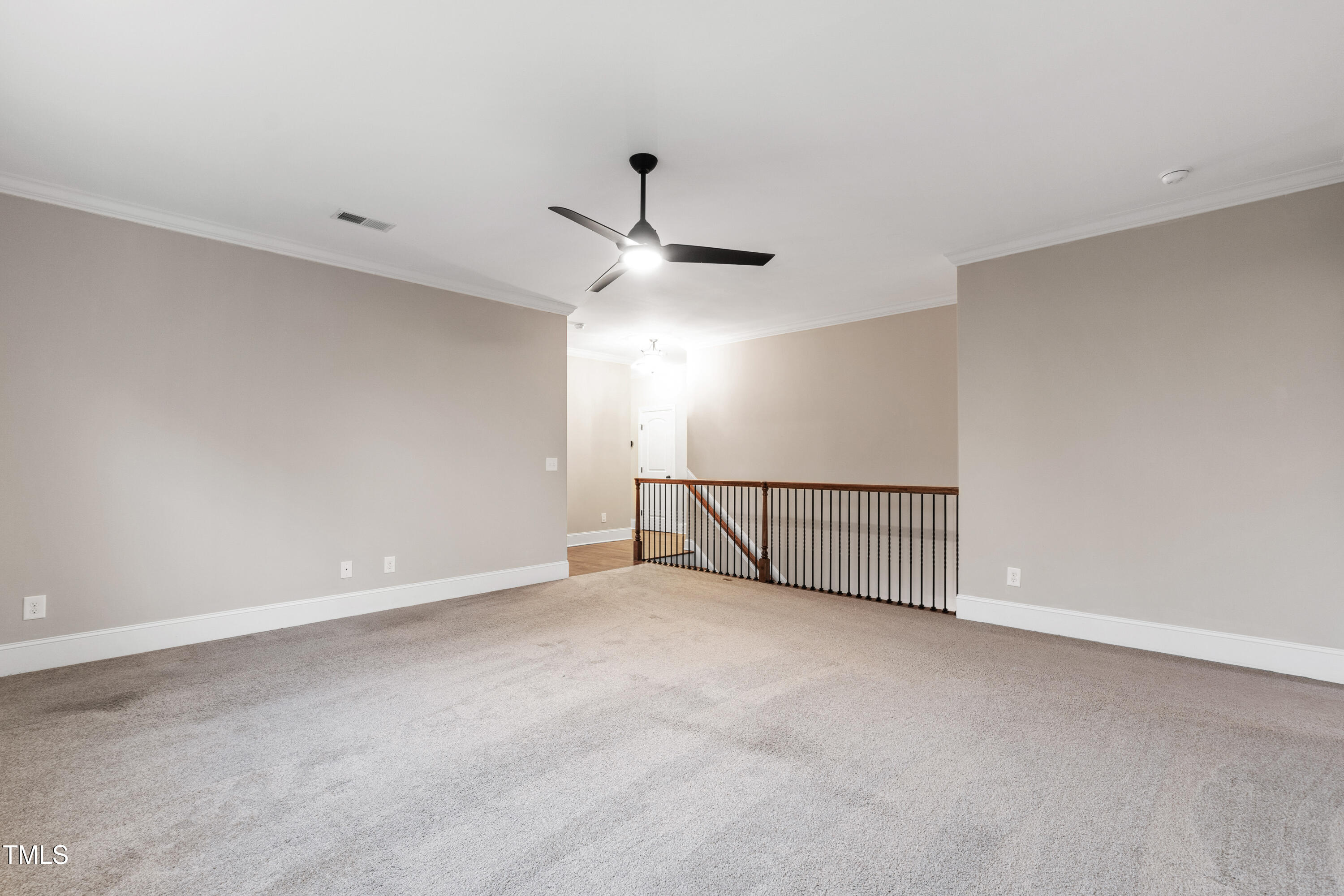 209 Sunset Bluffs Drive