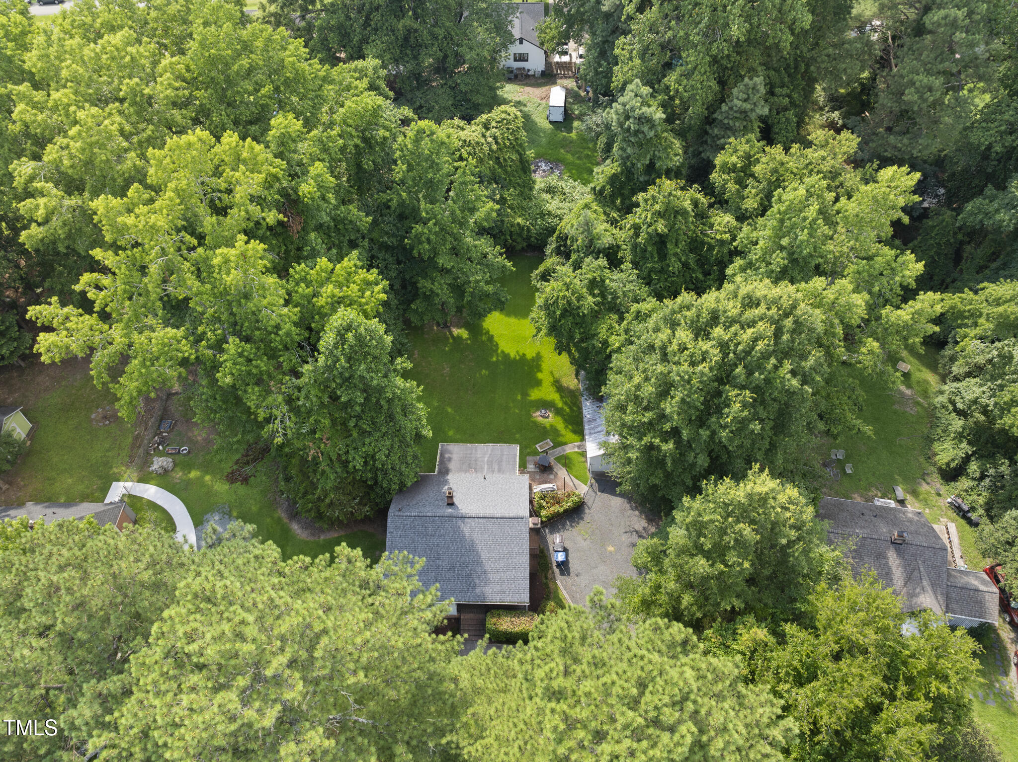 7 Meadowbrook Avenue