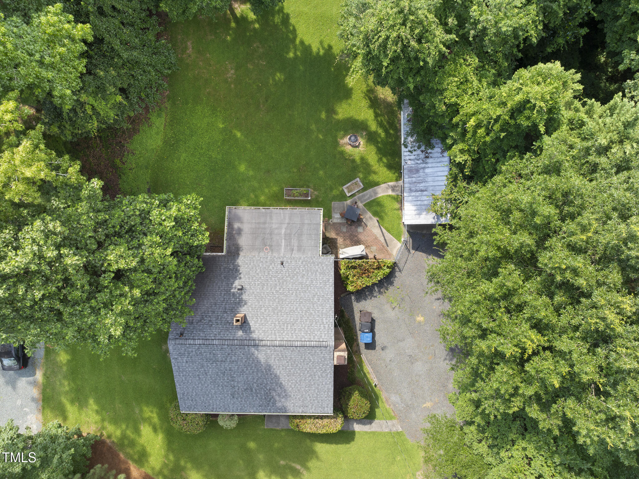 7 Meadowbrook Avenue