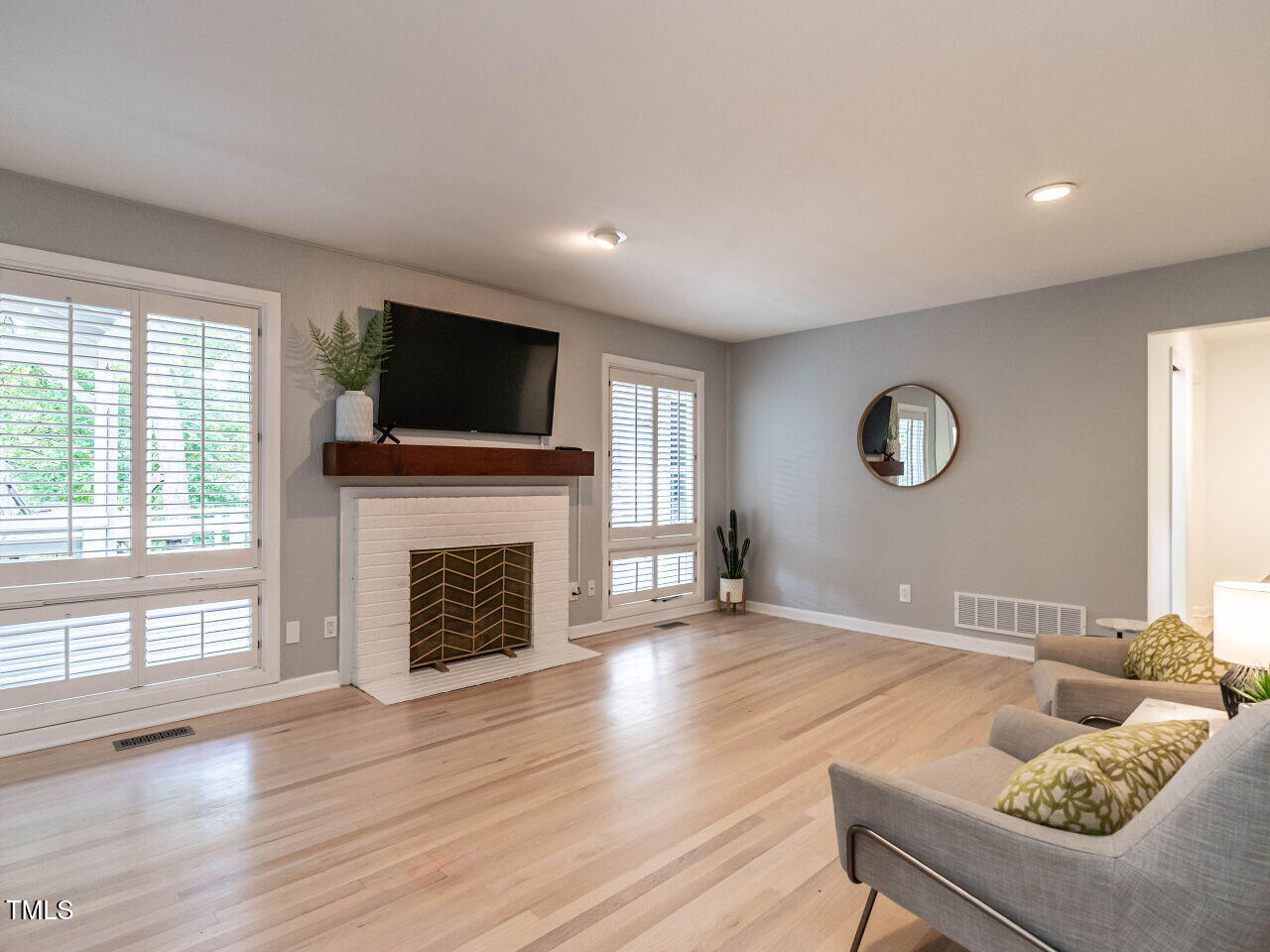 3205 Dell Drive