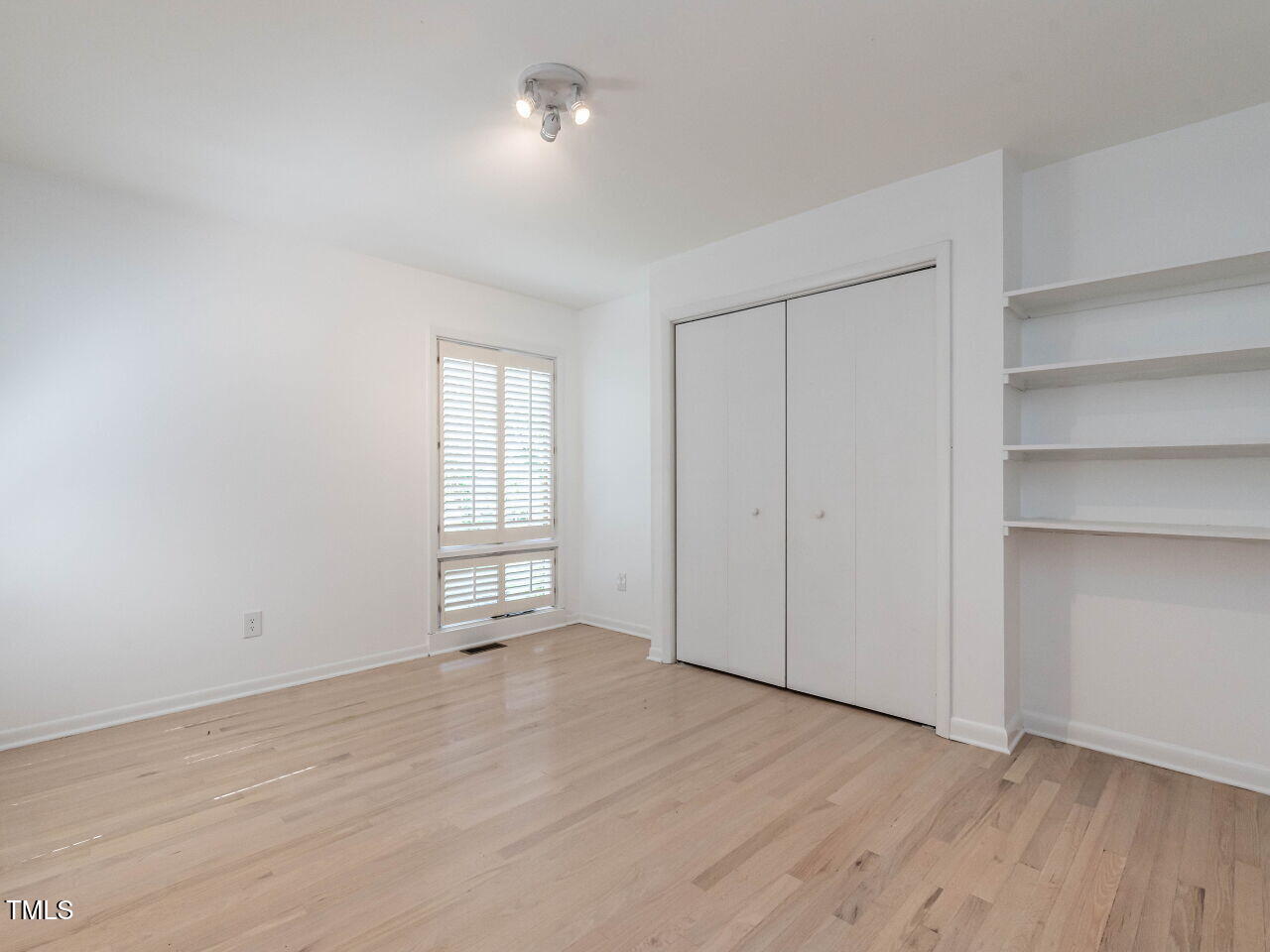 3205 Dell Drive