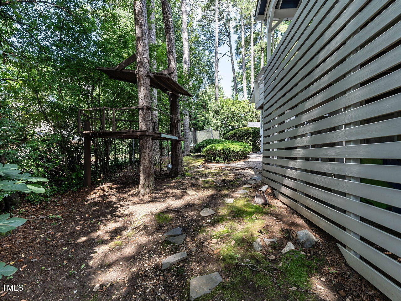 3205 Dell Drive