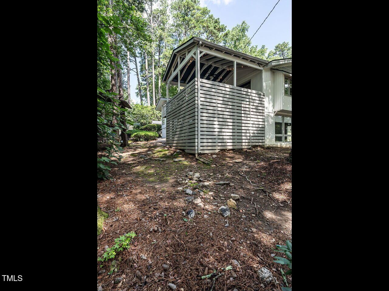 3205 Dell Drive