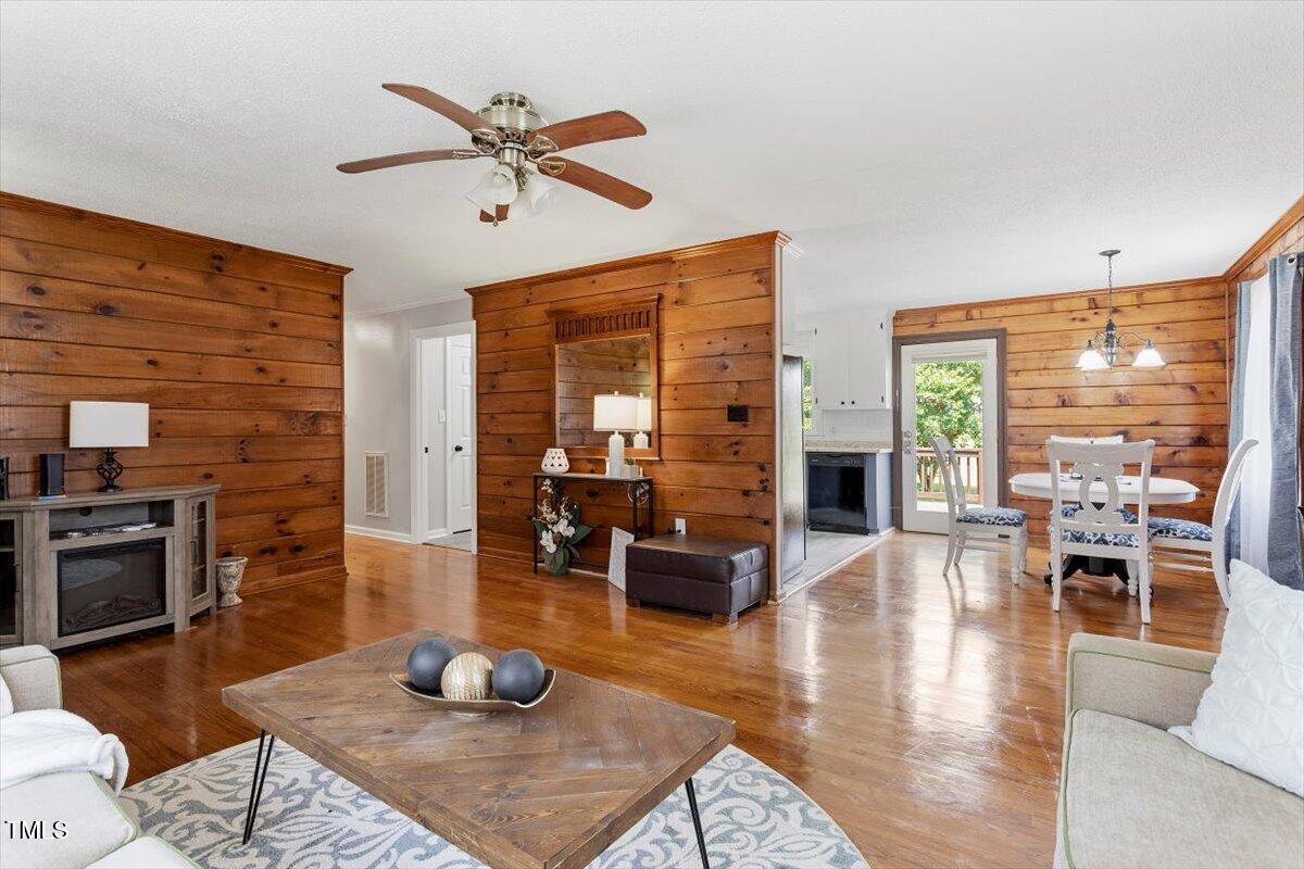 7323 Powell Hooks Road