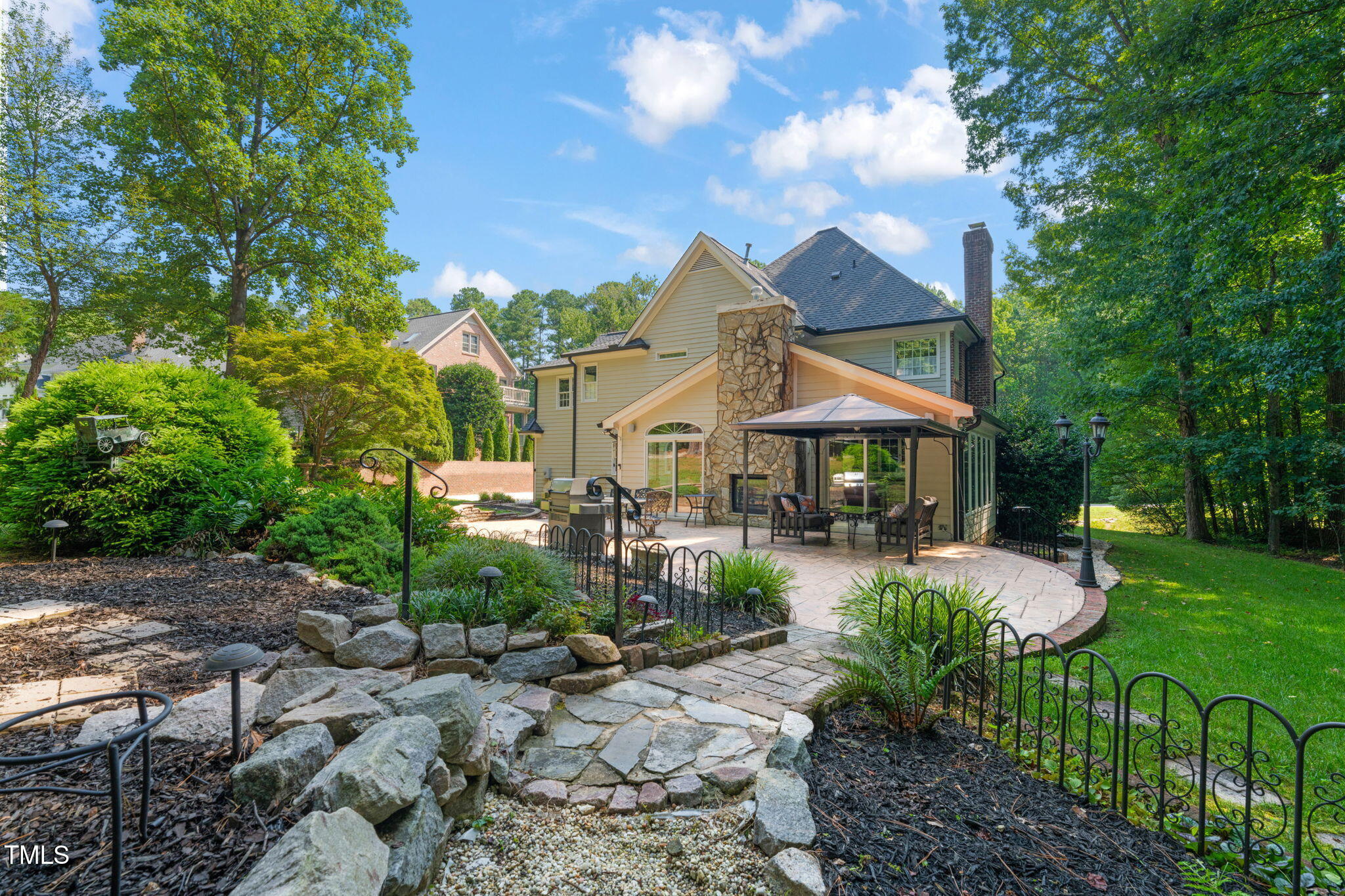 9009 Hometown Drive