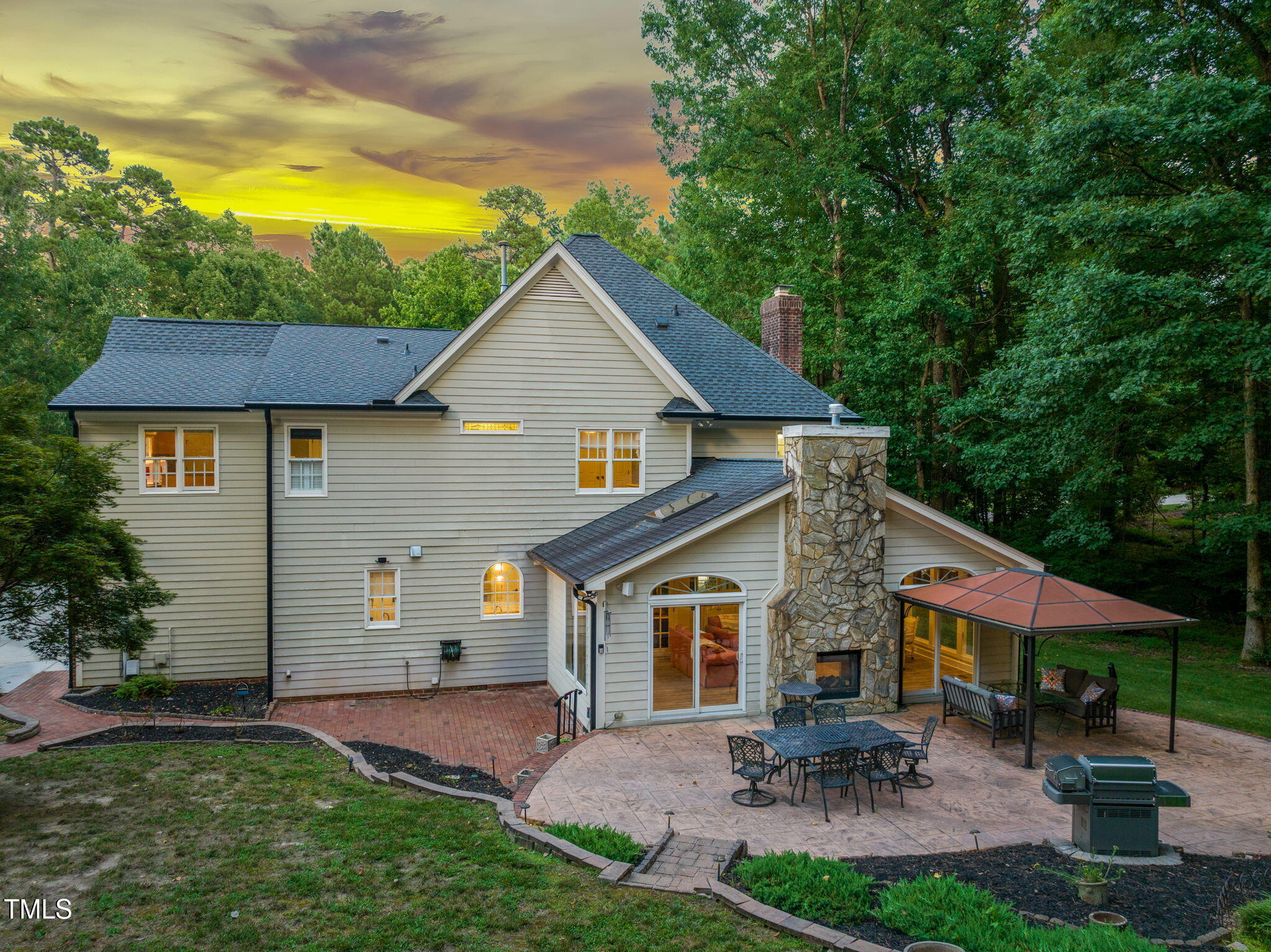 9009 Hometown Drive