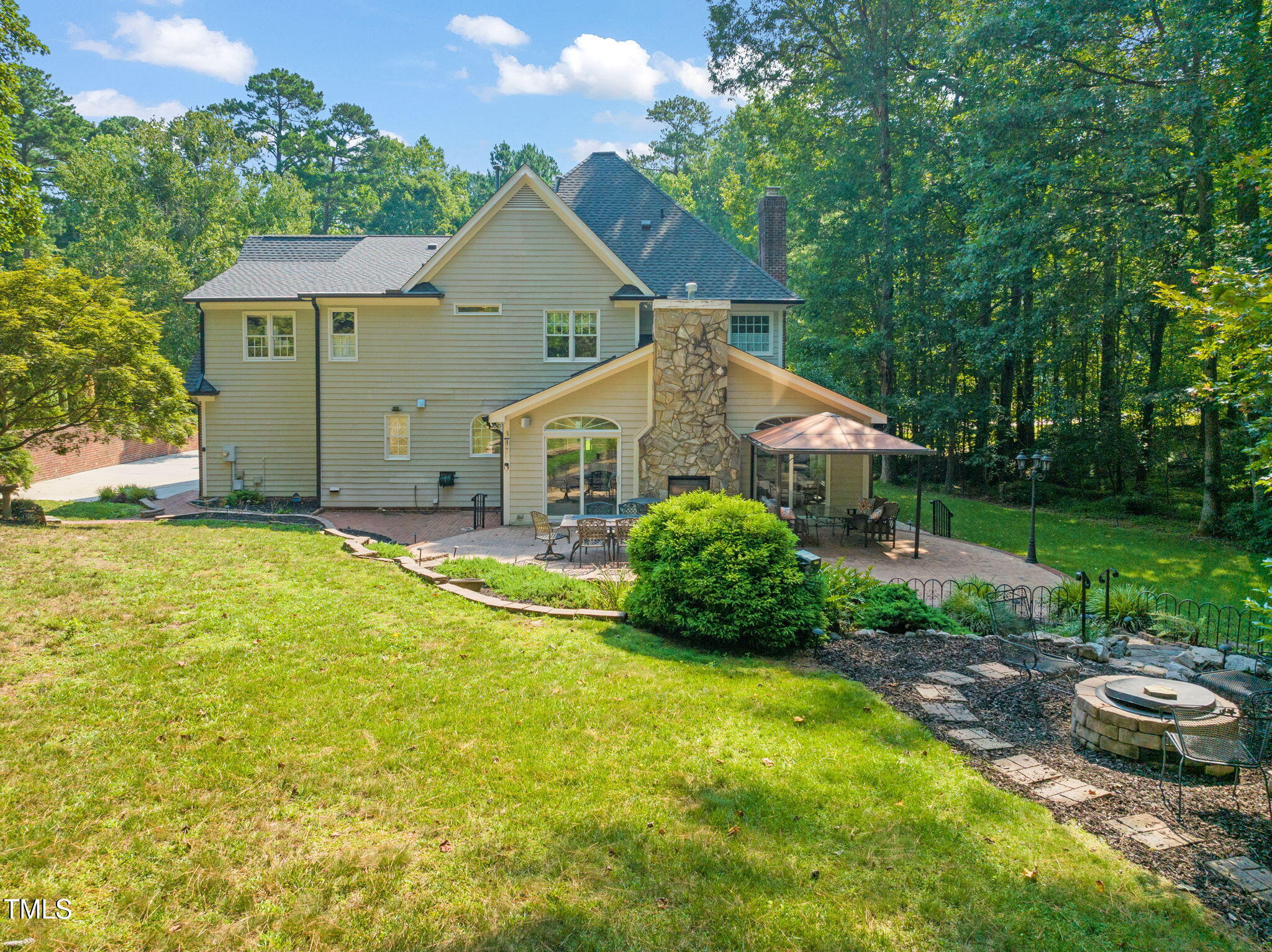 9009 Hometown Drive