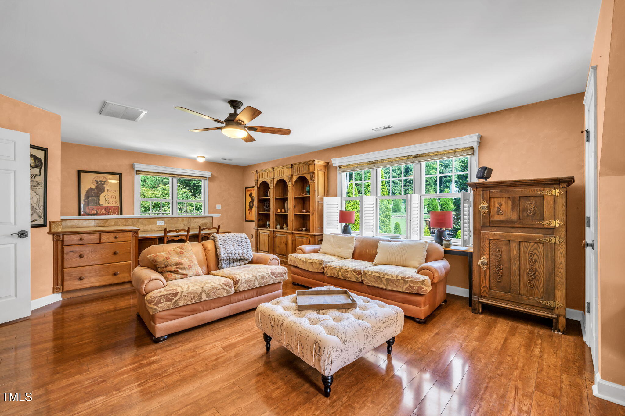 9009 Hometown Drive