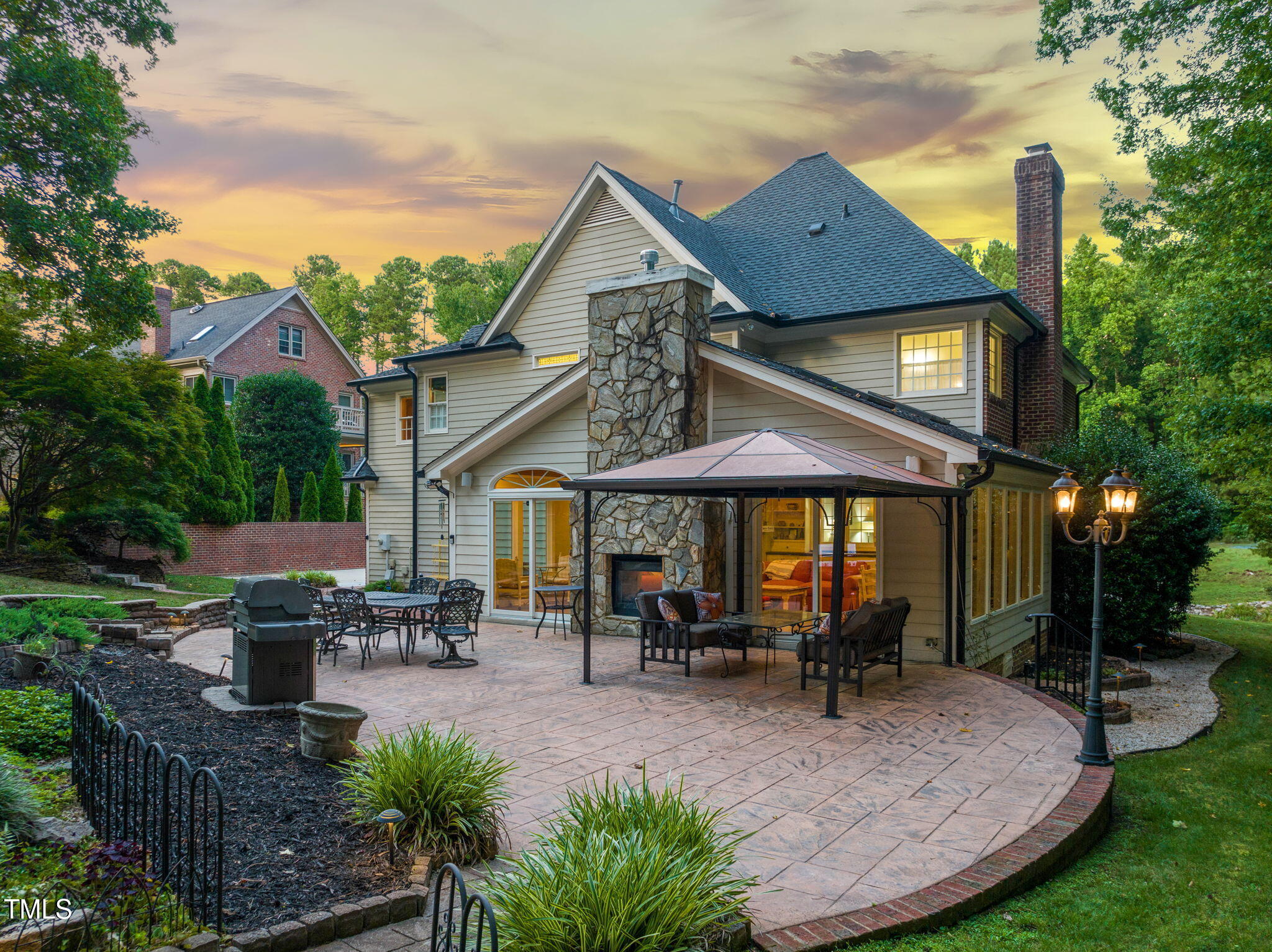 9009 Hometown Drive