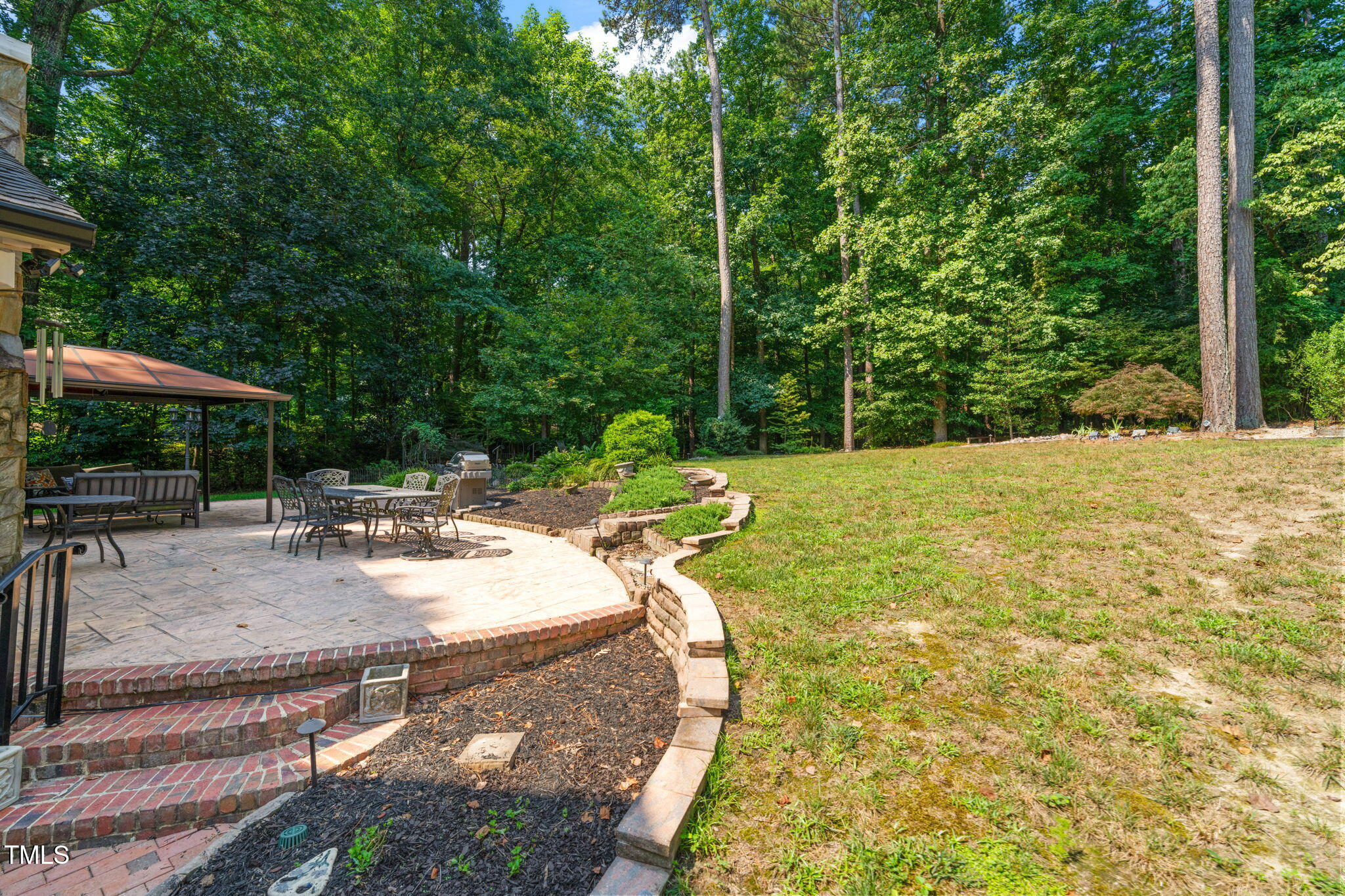 9009 Hometown Drive