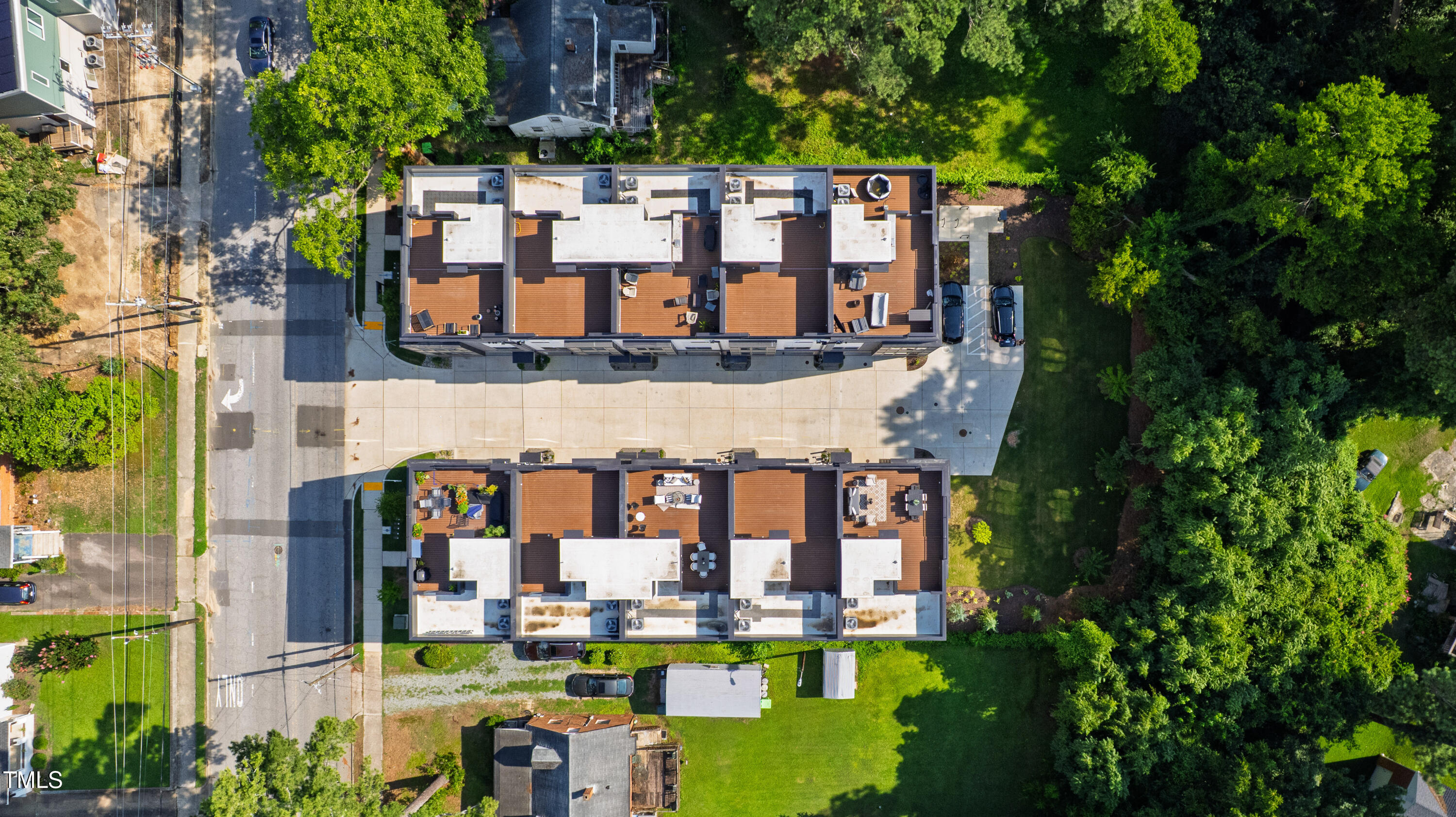 511 Edgecreek Court