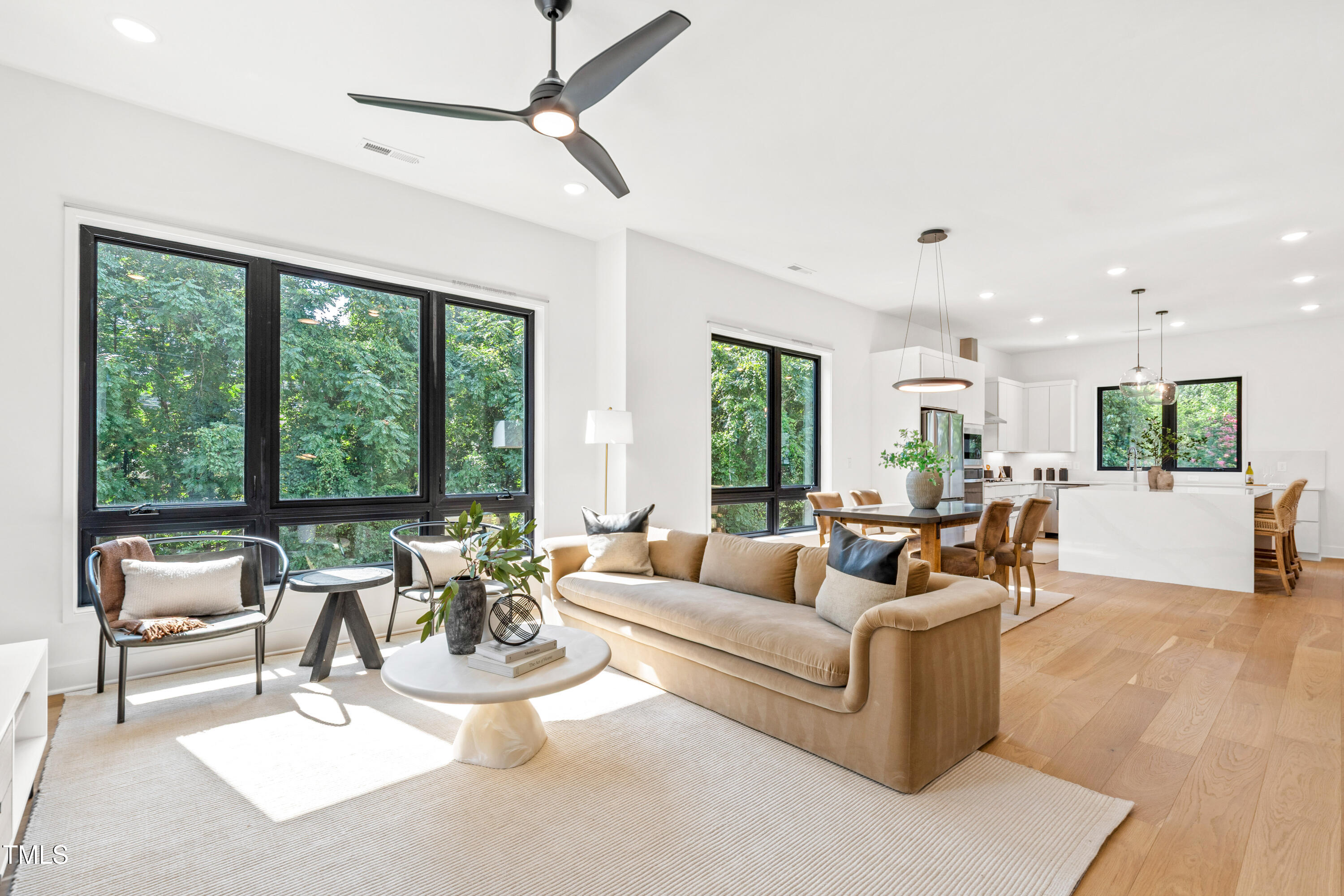 511 Edgecreek Court