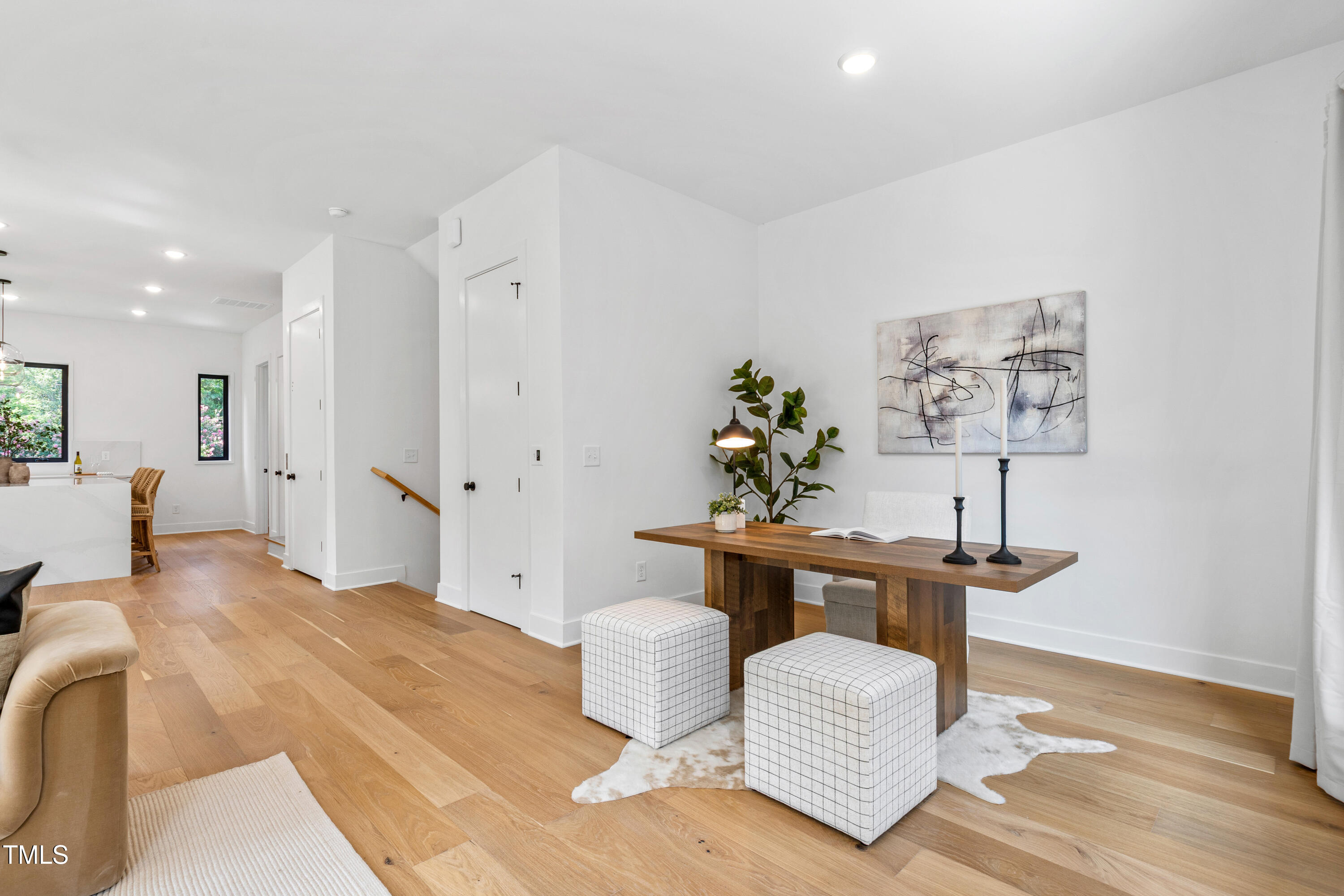 511 Edgecreek Court