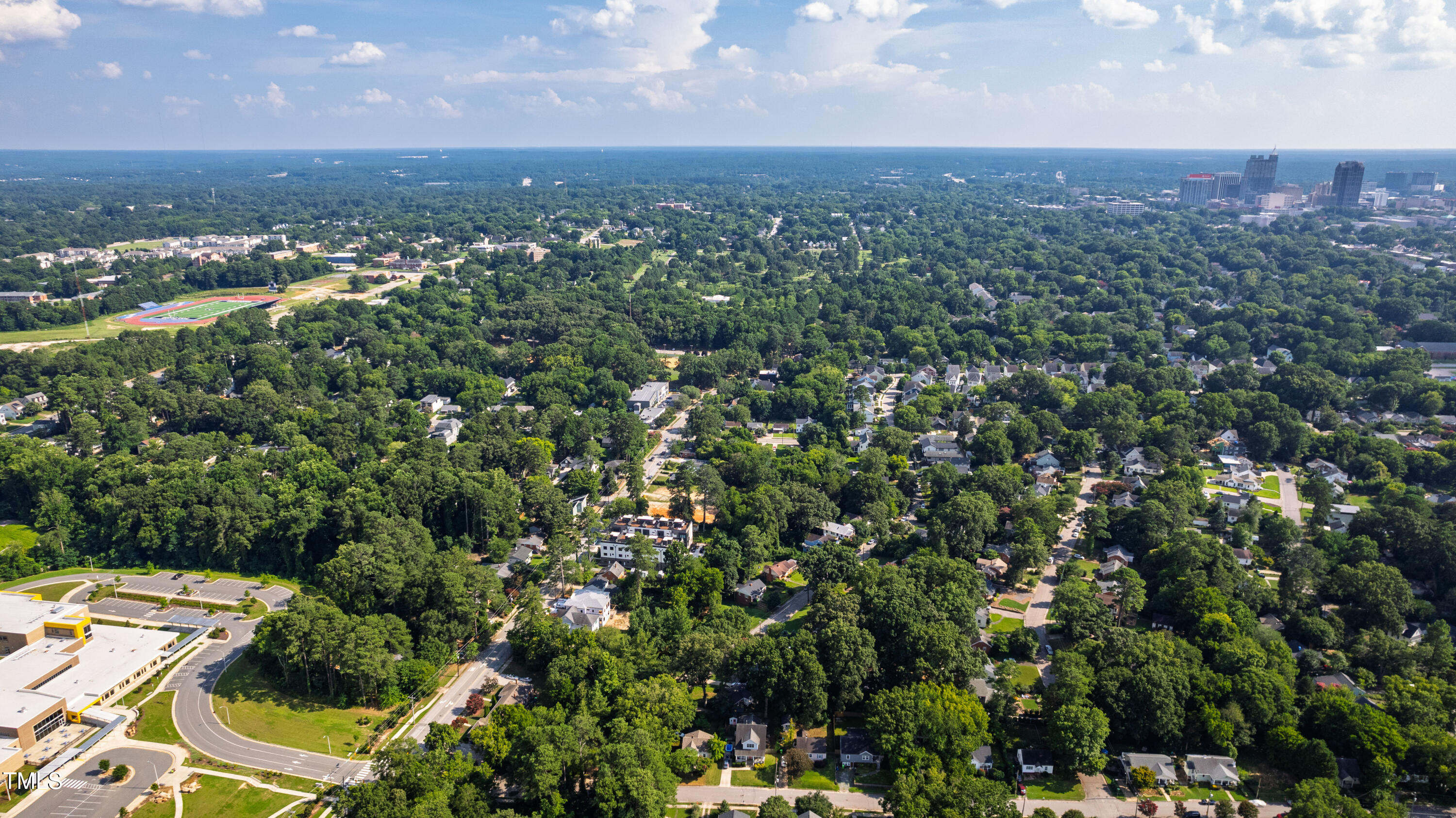 511 Edgecreek Court