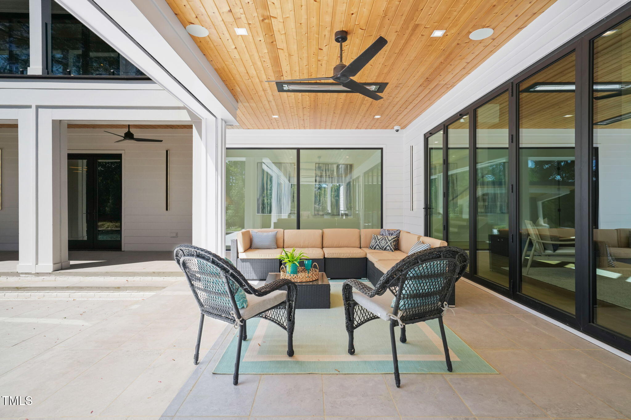 1616 Hunting Ridge Road