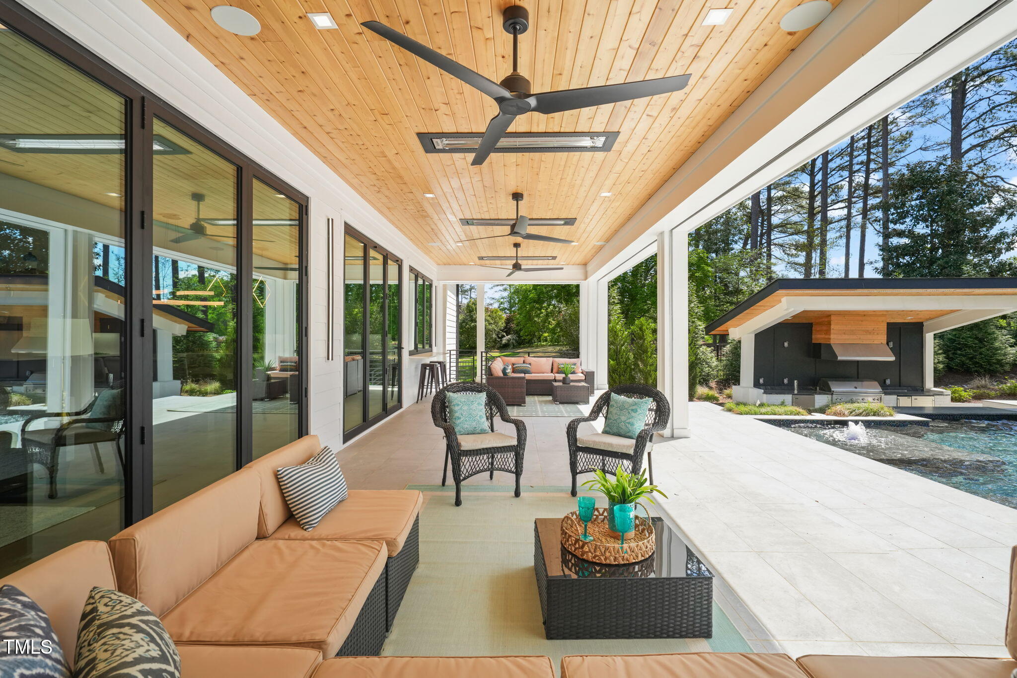 1616 Hunting Ridge Road