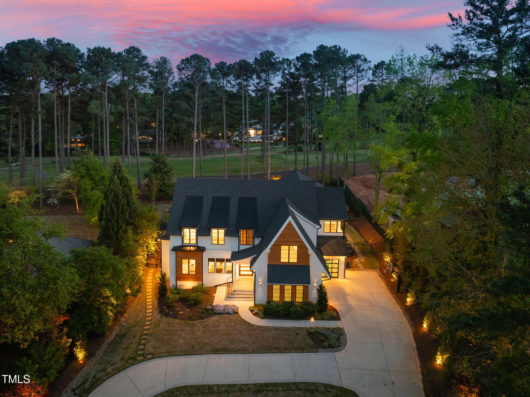 1616 Hunting Ridge Road