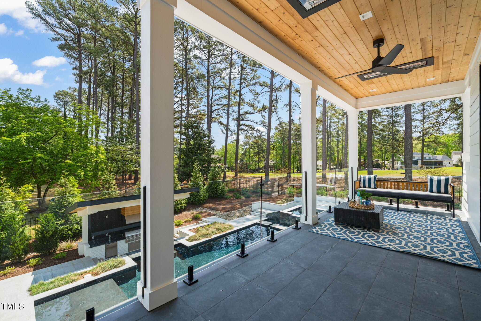 1616 Hunting Ridge Road
