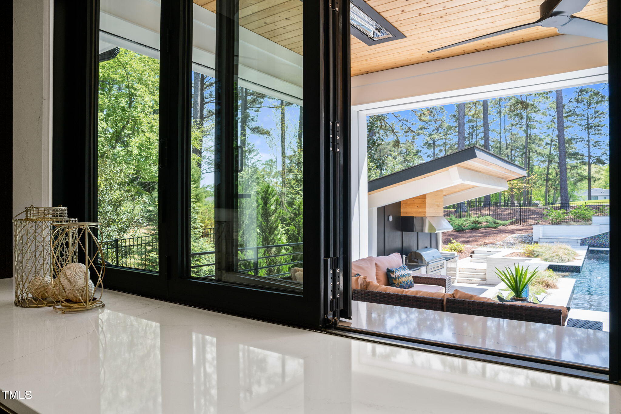1616 Hunting Ridge Road