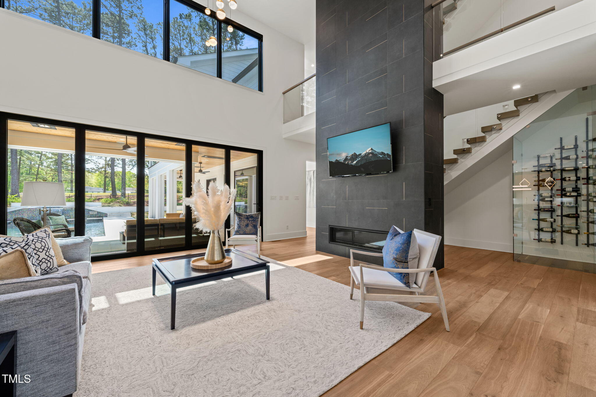 1616 Hunting Ridge Road
