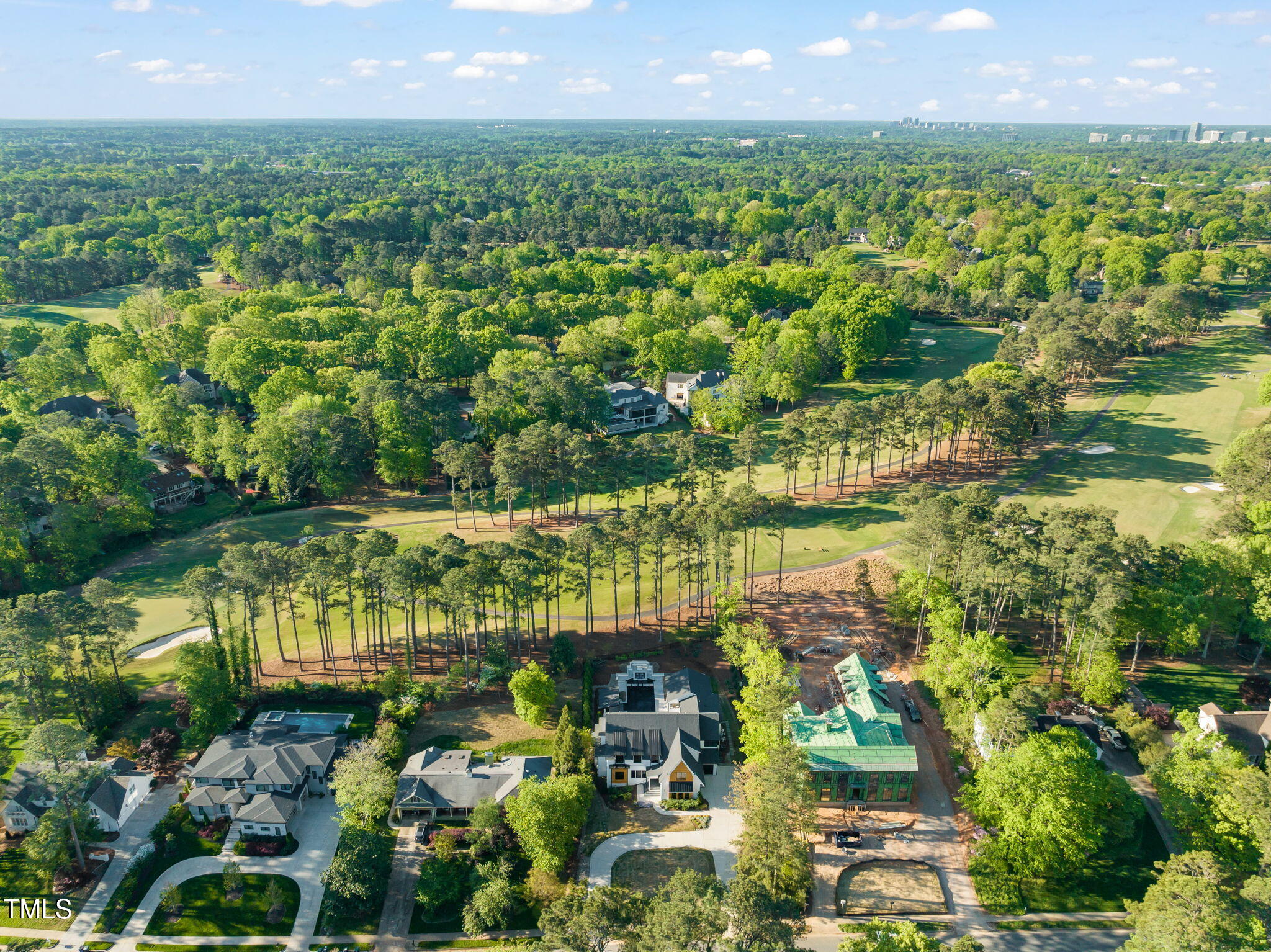 1616 Hunting Ridge Road