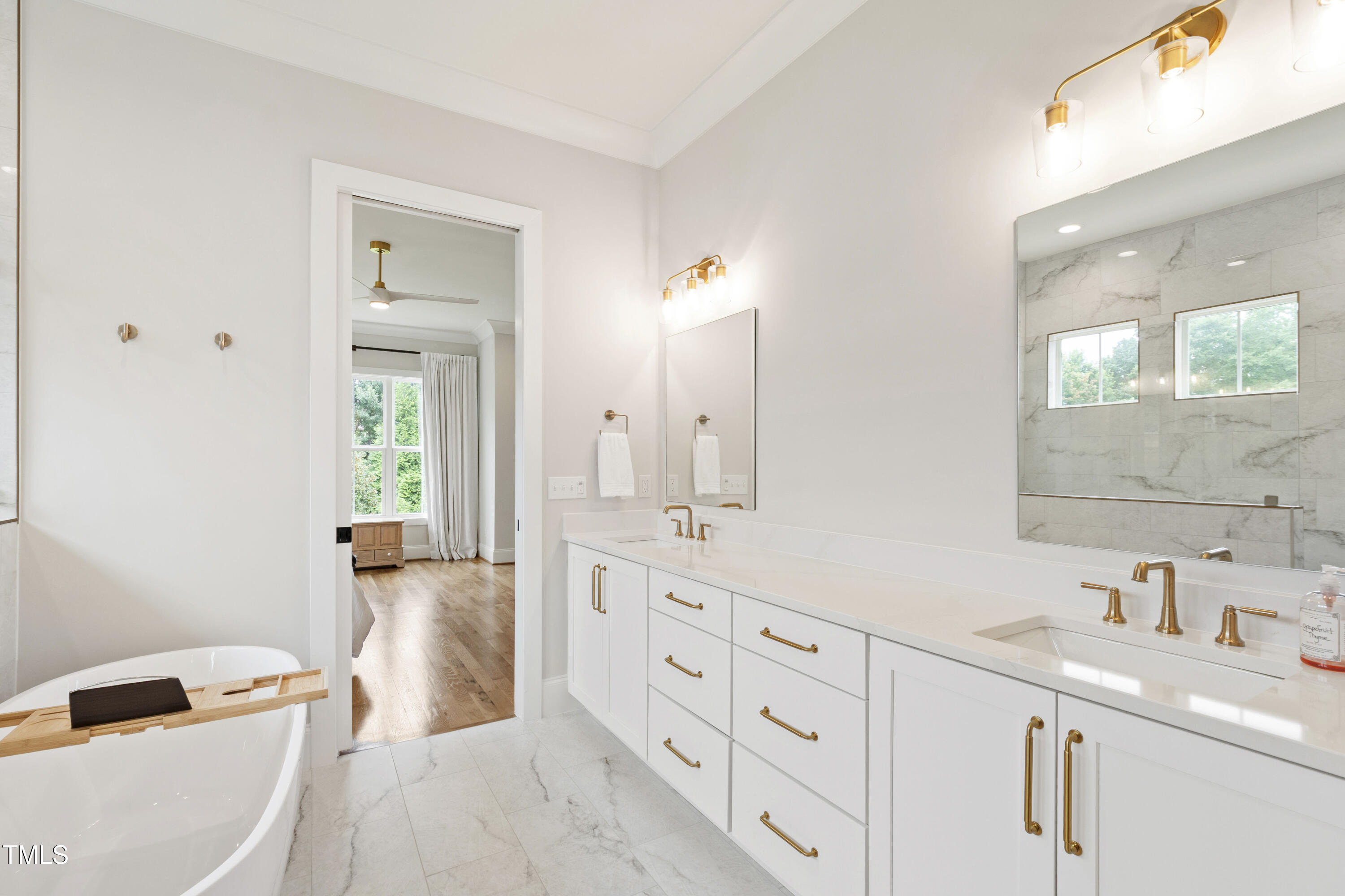 912 Lily Claire Lane