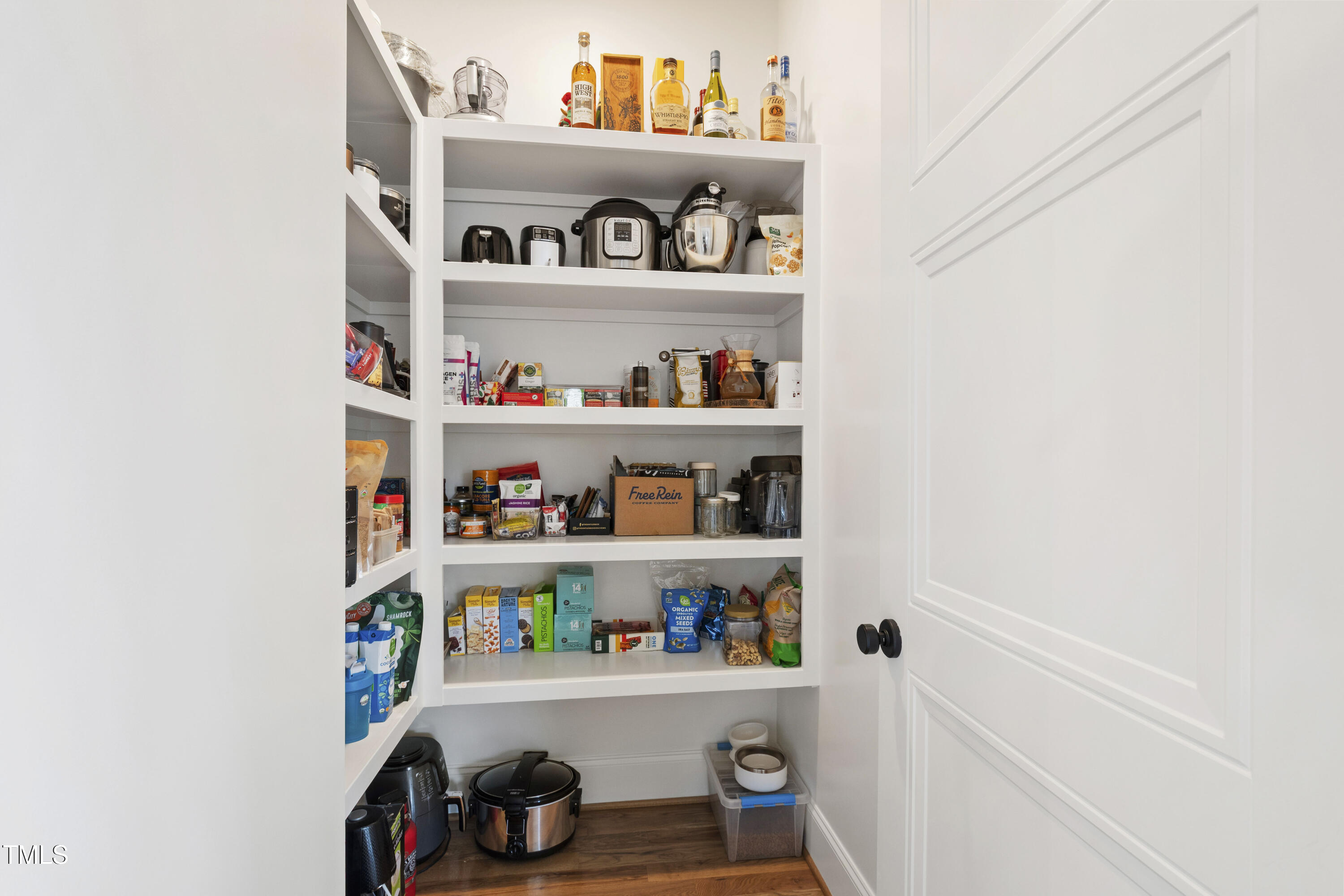 912 Lily Claire Lane