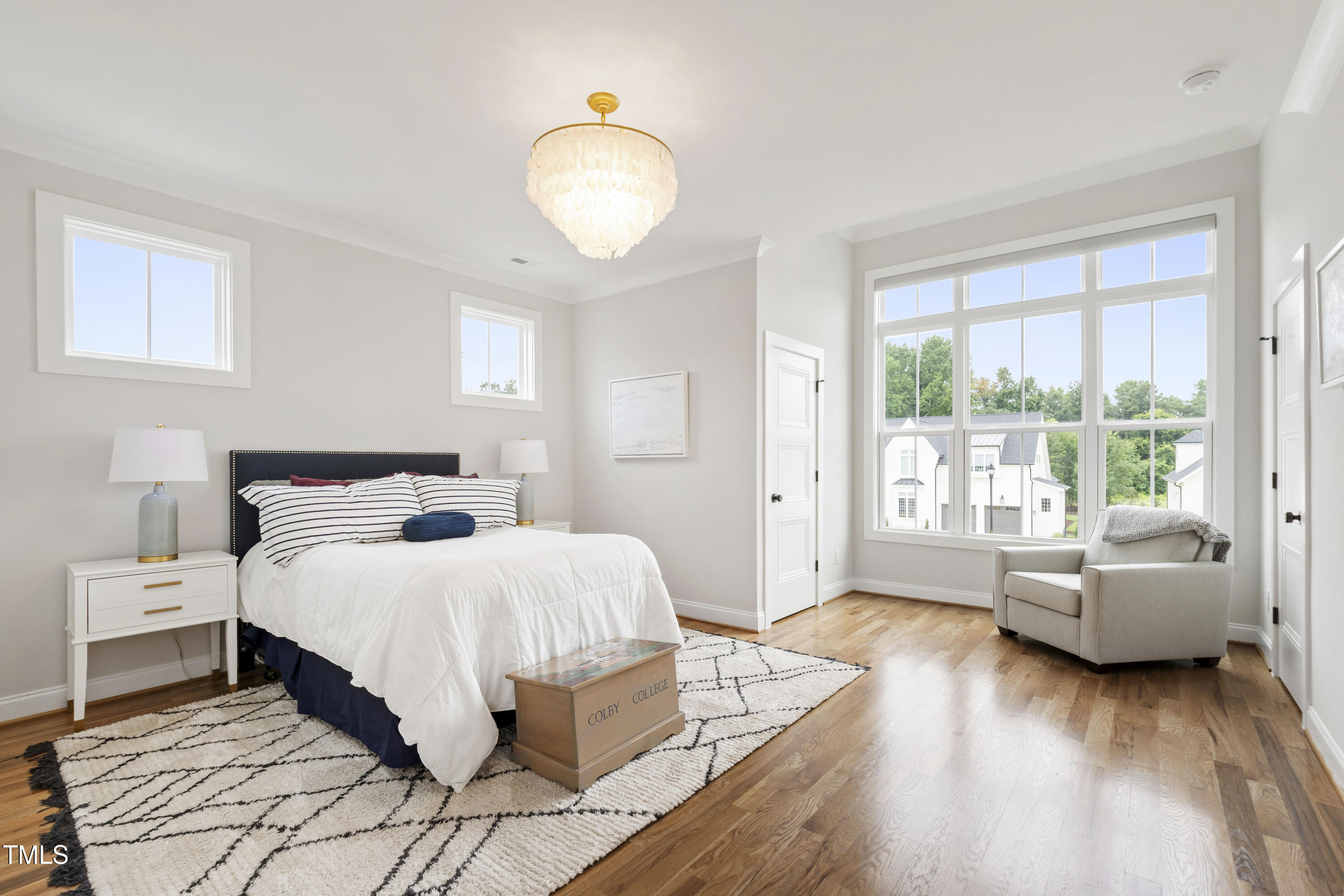 912 Lily Claire Lane