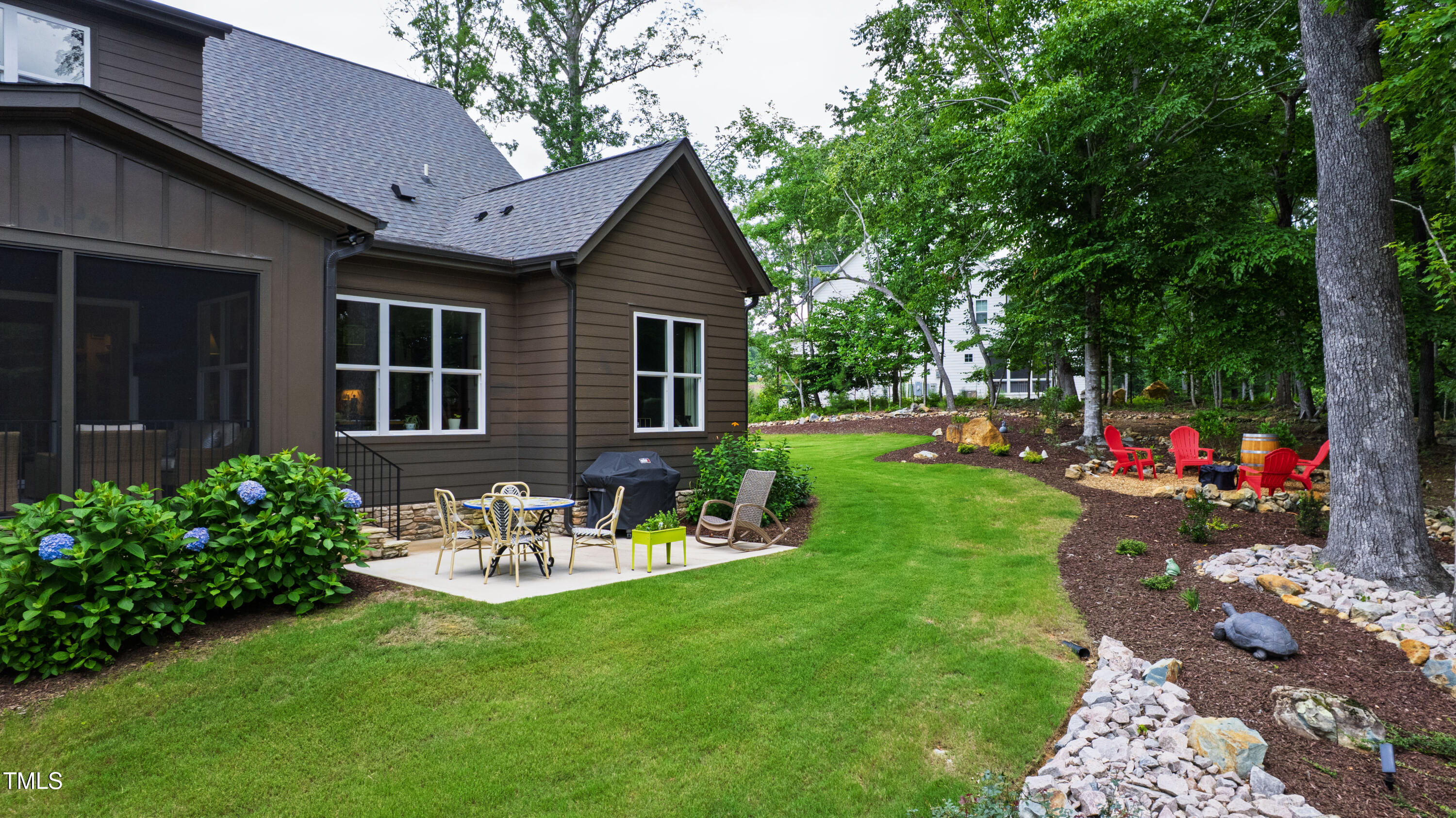 541 Sunset Grove Drive