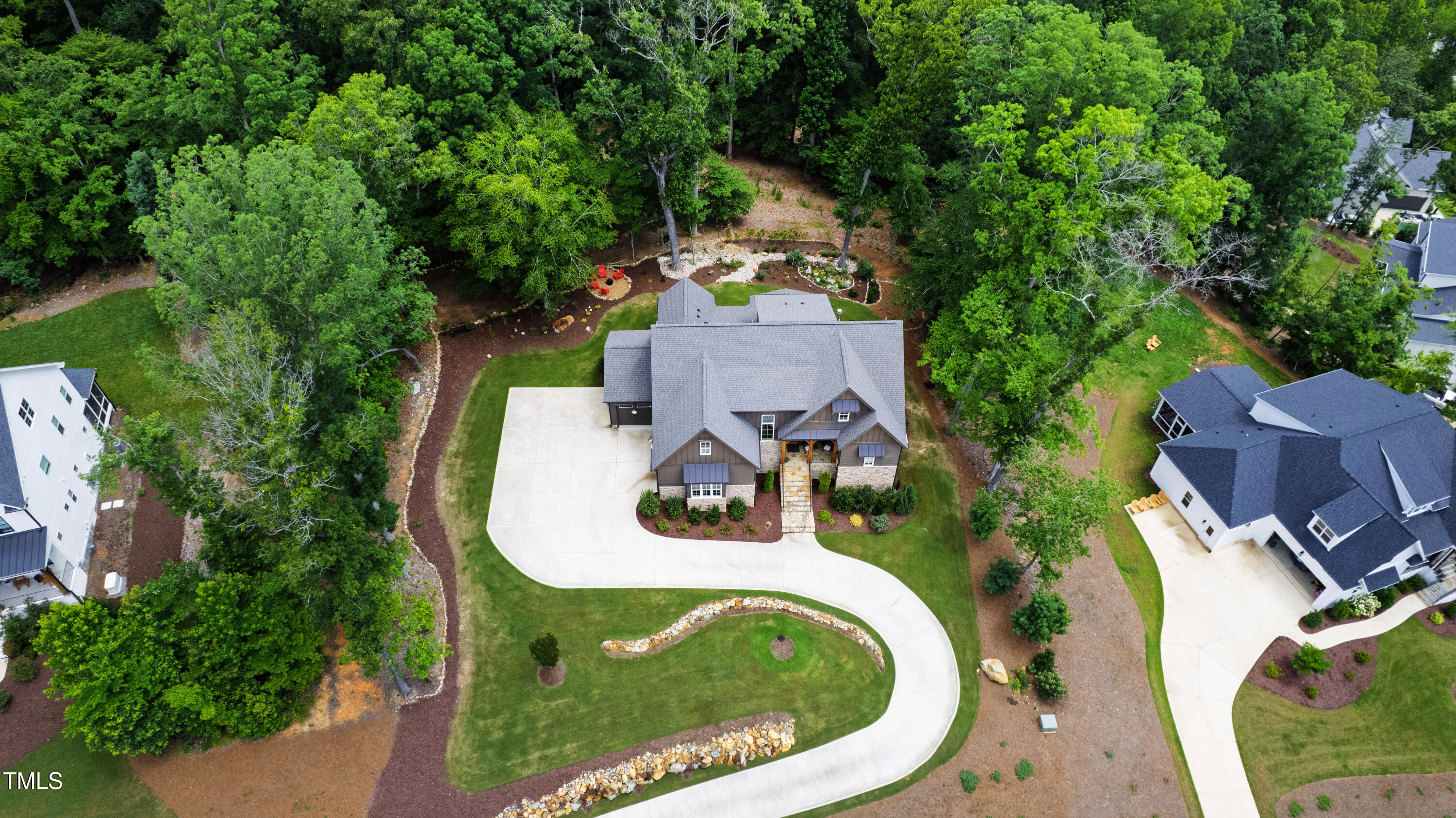 541 Sunset Grove Drive