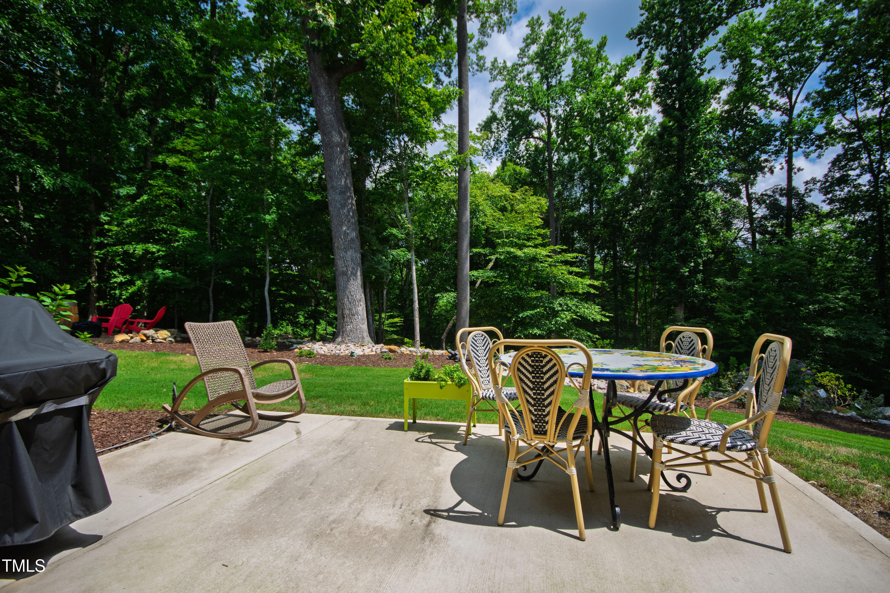 541 Sunset Grove Drive