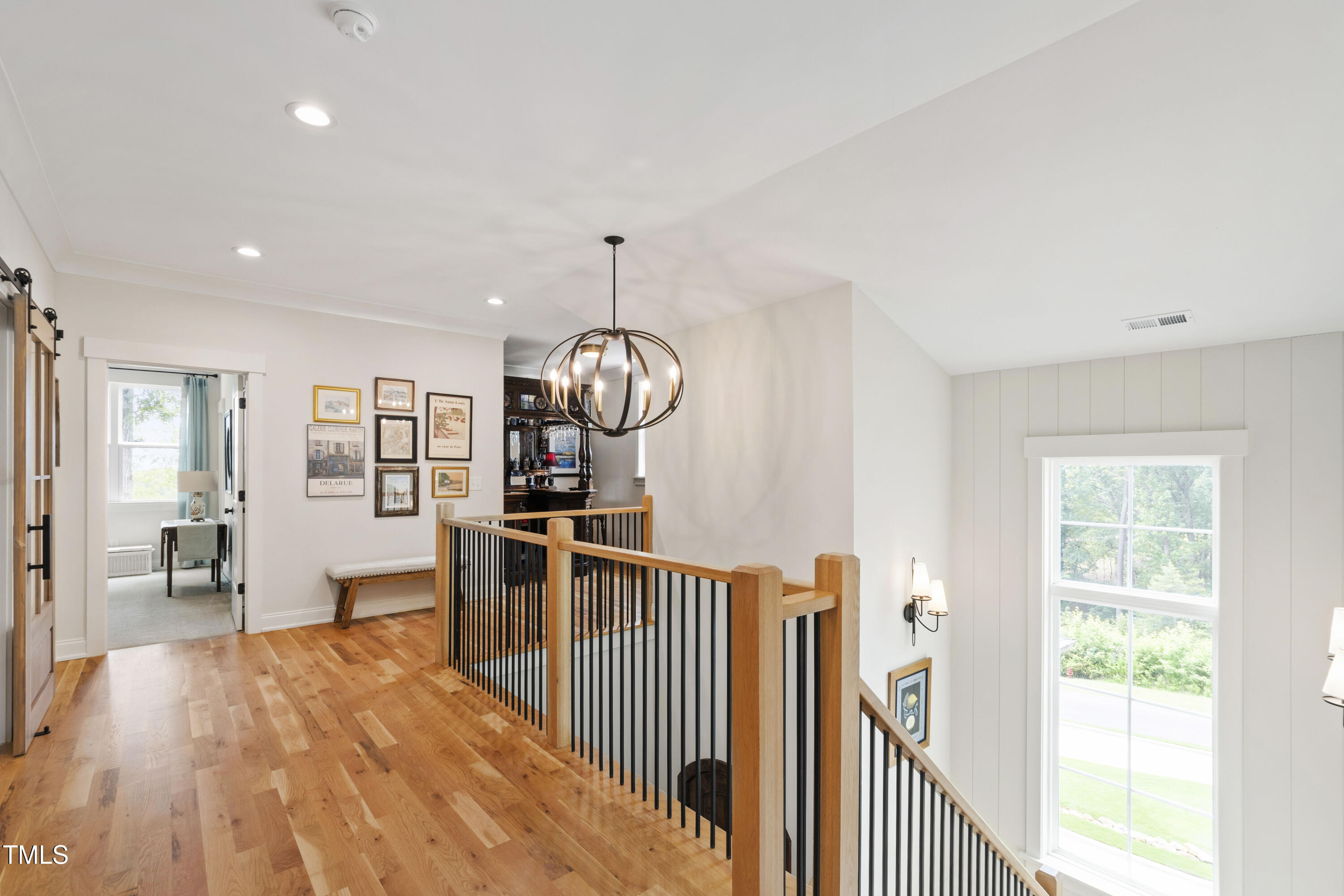 541 Sunset Grove Drive