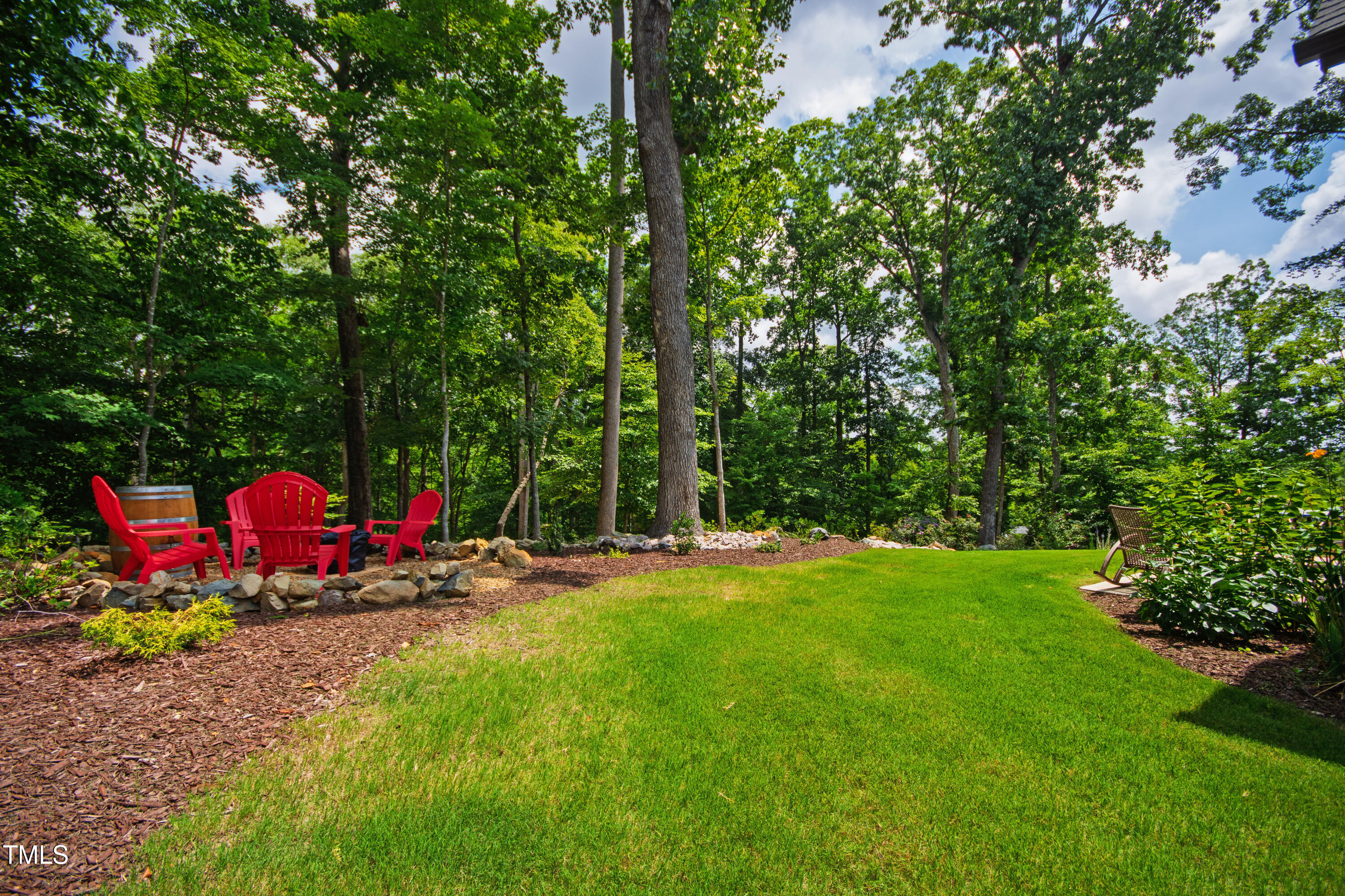 541 Sunset Grove Drive