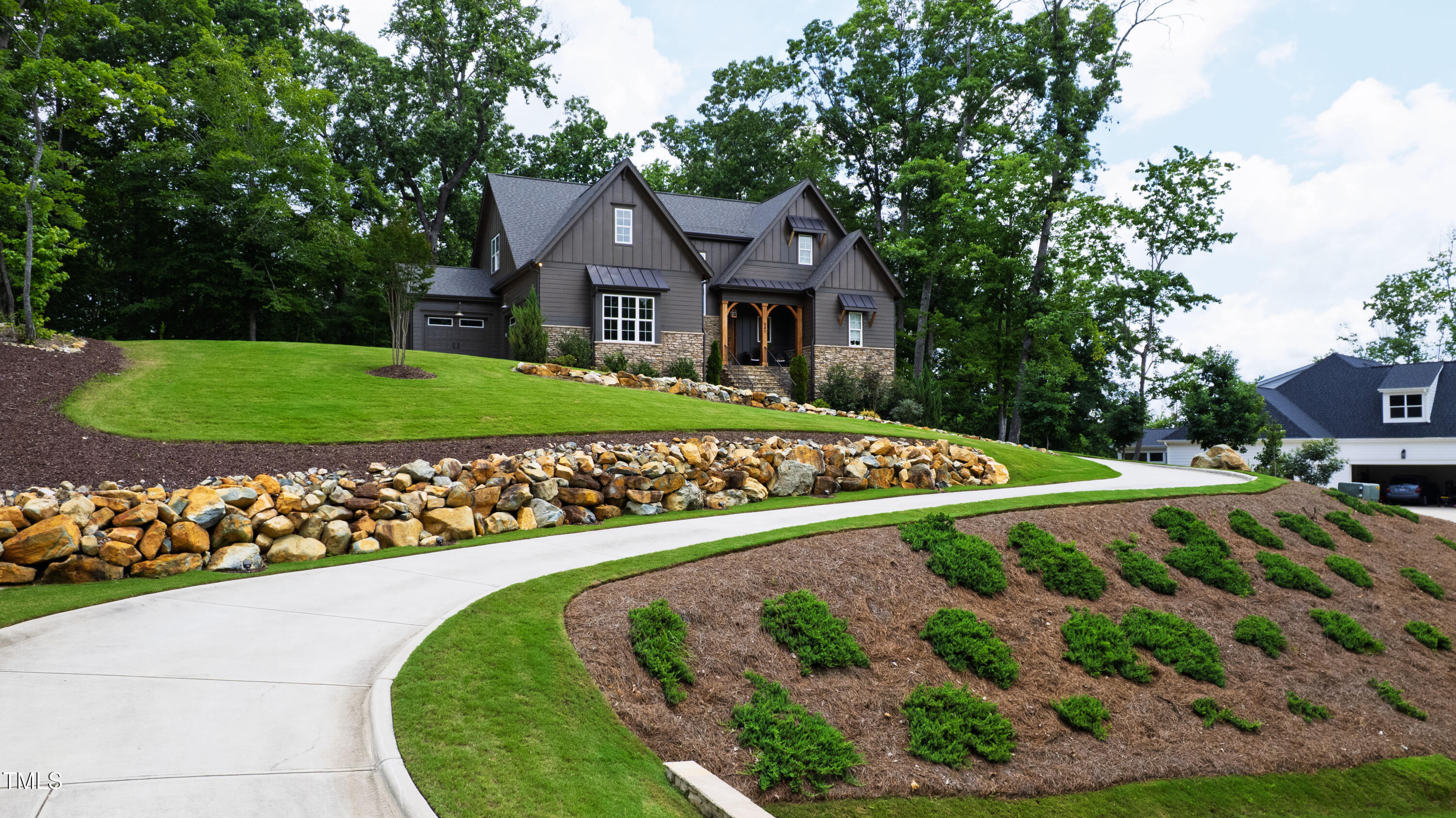 541 Sunset Grove Drive