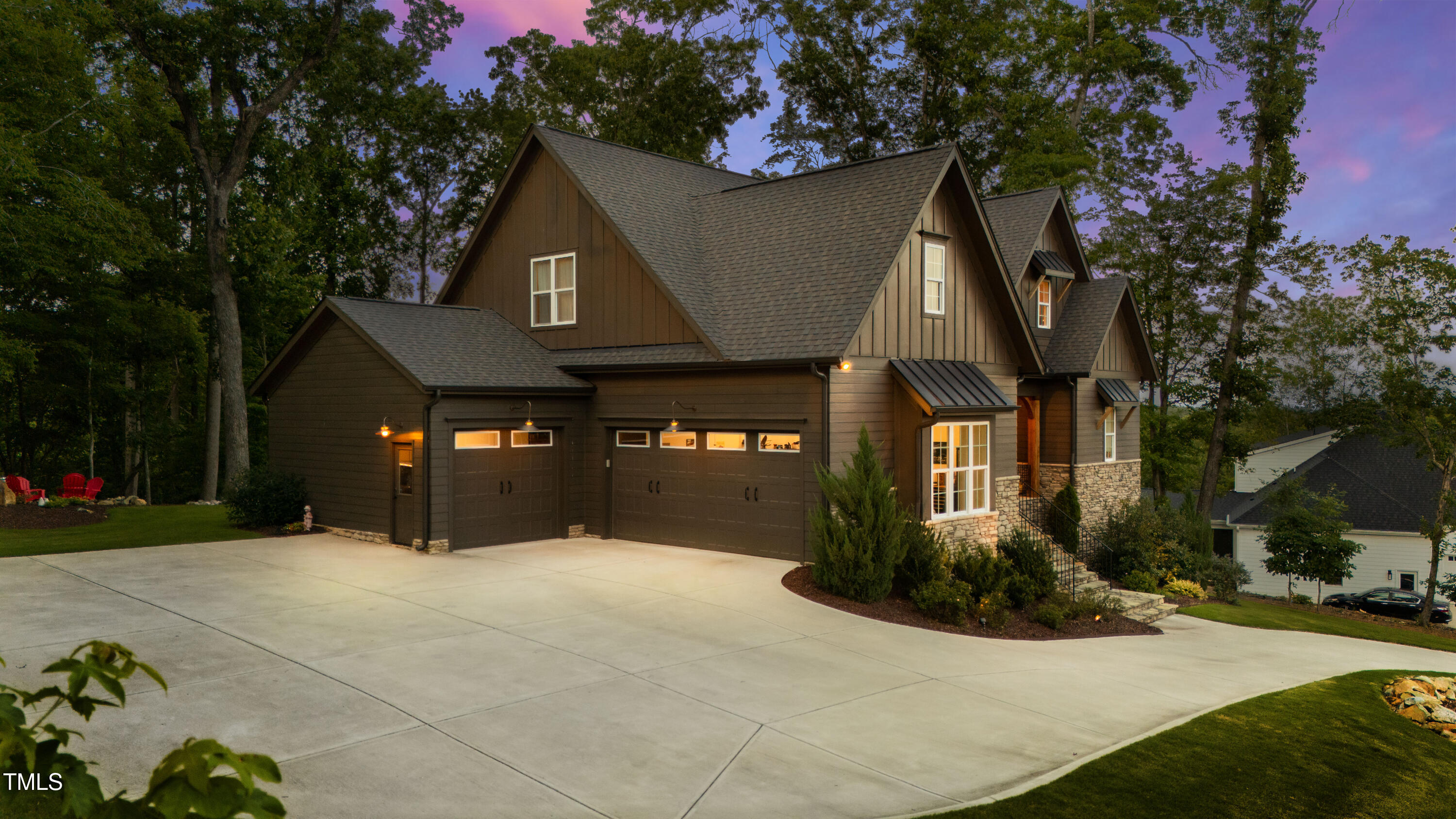 541 Sunset Grove Drive