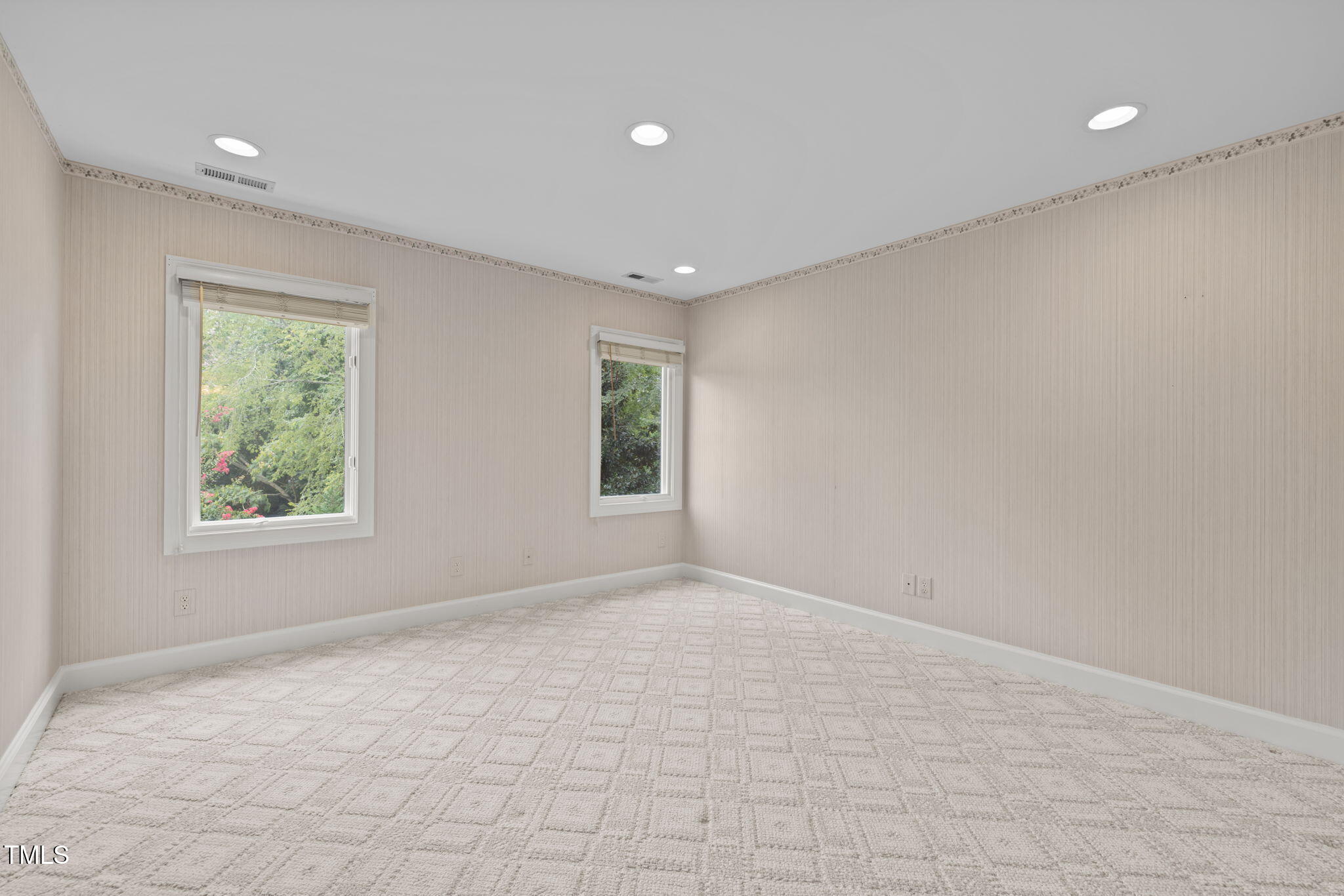 79010 Hawkins